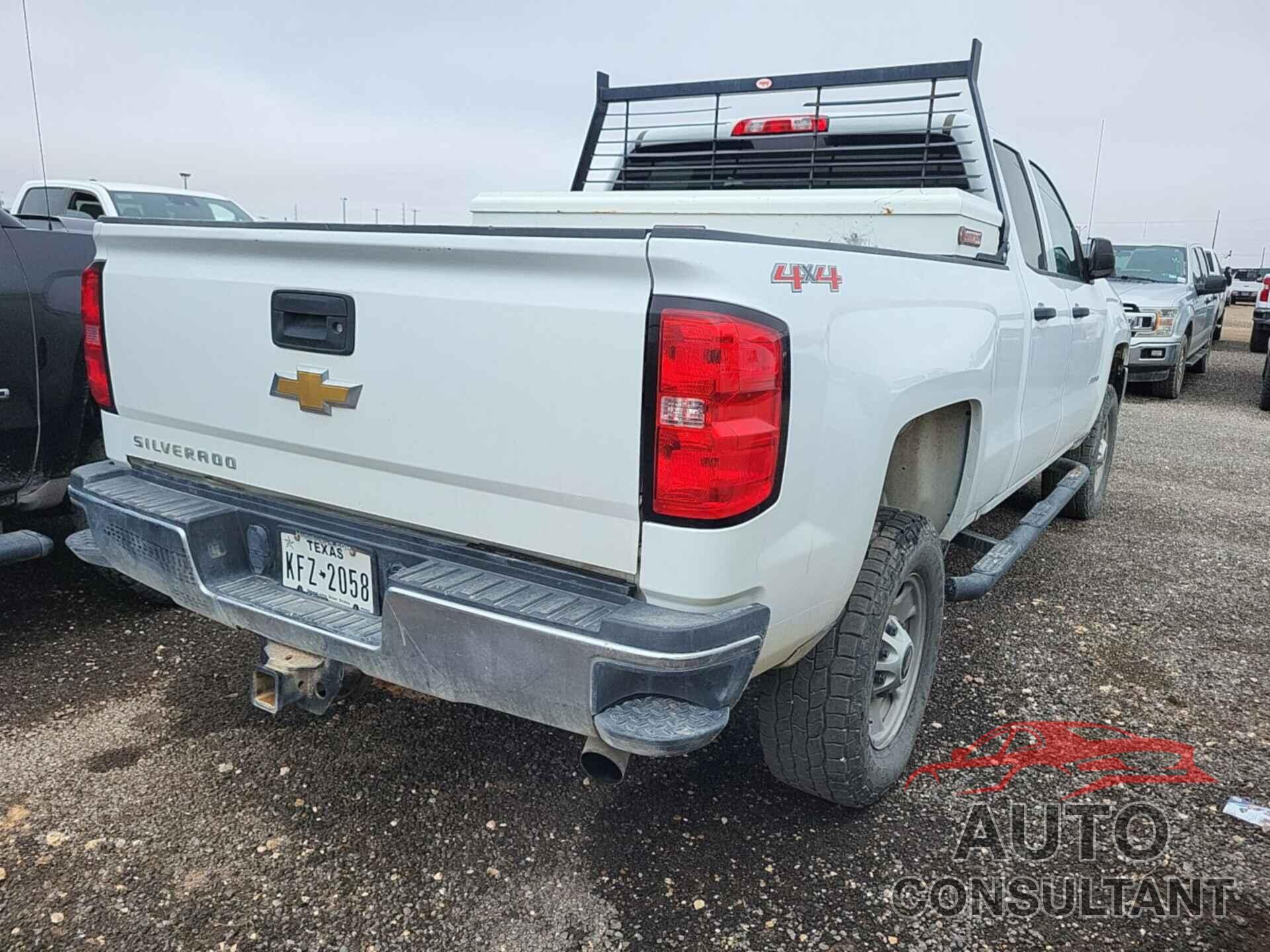 CHEVROLET SILVERADO 2017 - 1GC2KUEGXHZ359265