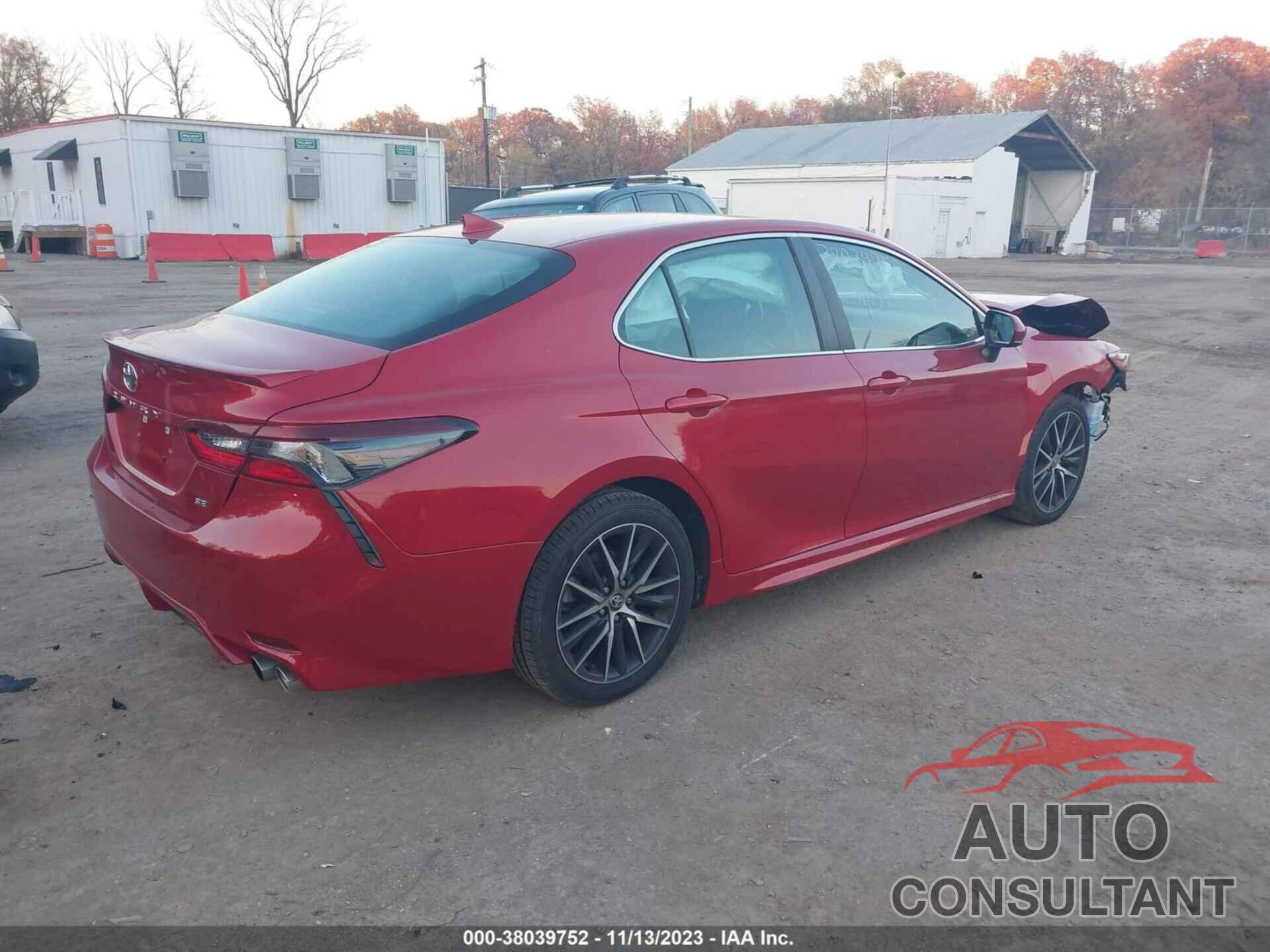 TOYOTA CAMRY 2021 - 4T1G11AK2MU409273