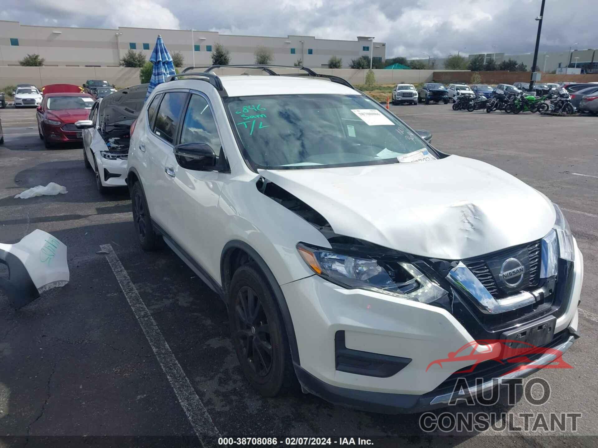 NISSAN ROGUE 2017 - 5N1AT2MT5HC894465