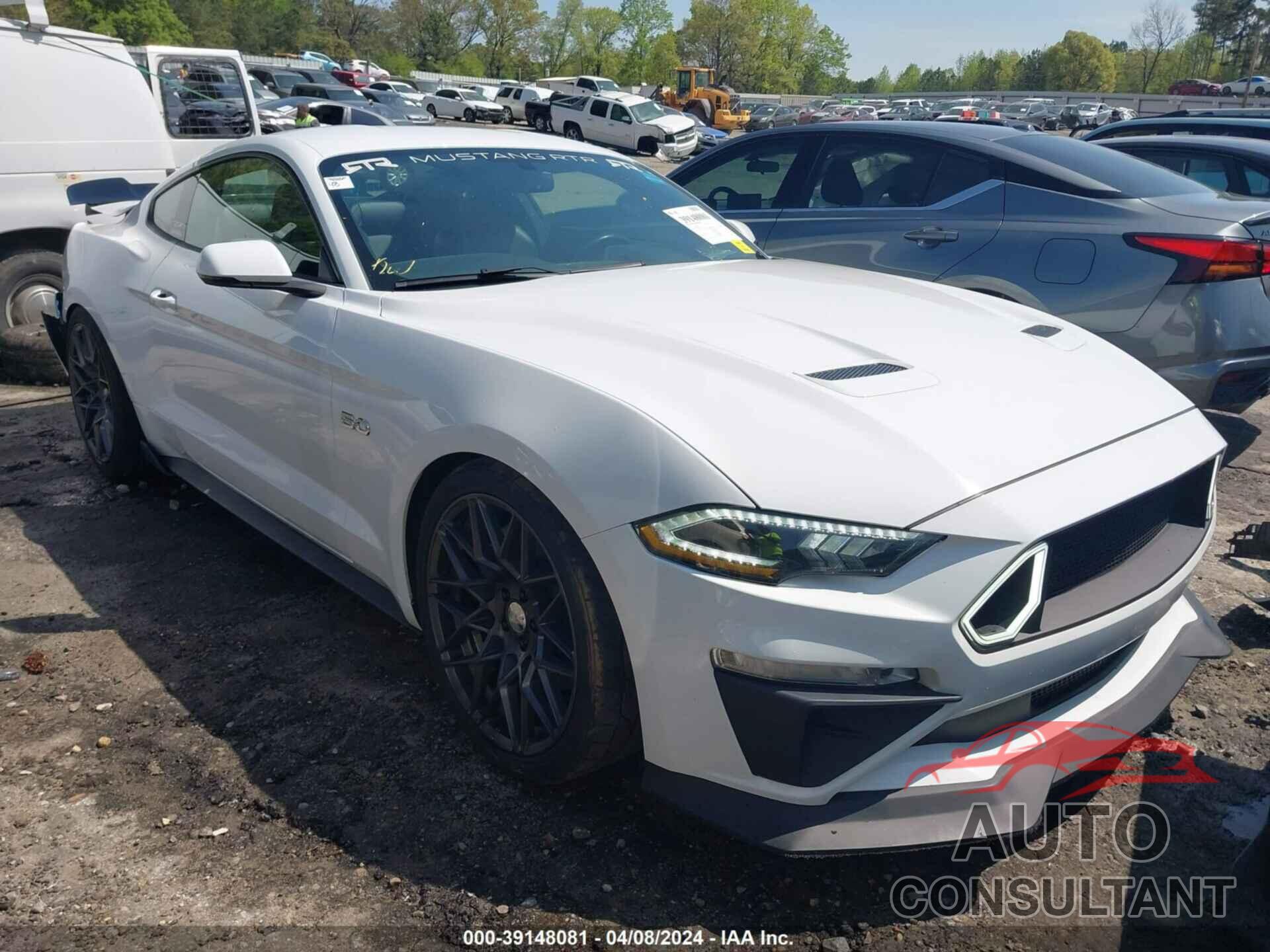 FORD MUSTANG 2018 - 1FA6P8CF8J5131787