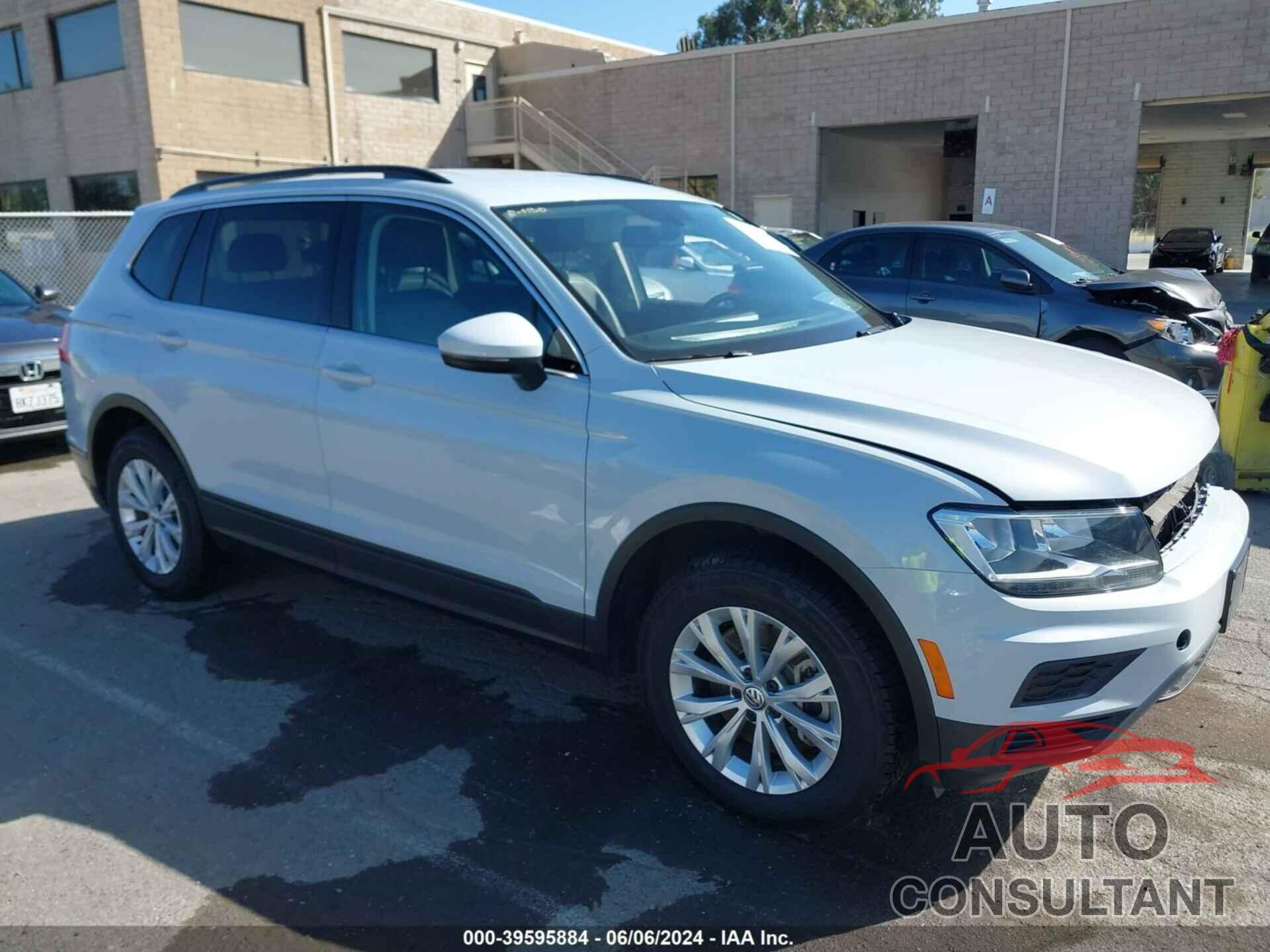 VOLKSWAGEN TIGUAN 2019 - 3VV2B7AX4KM053860