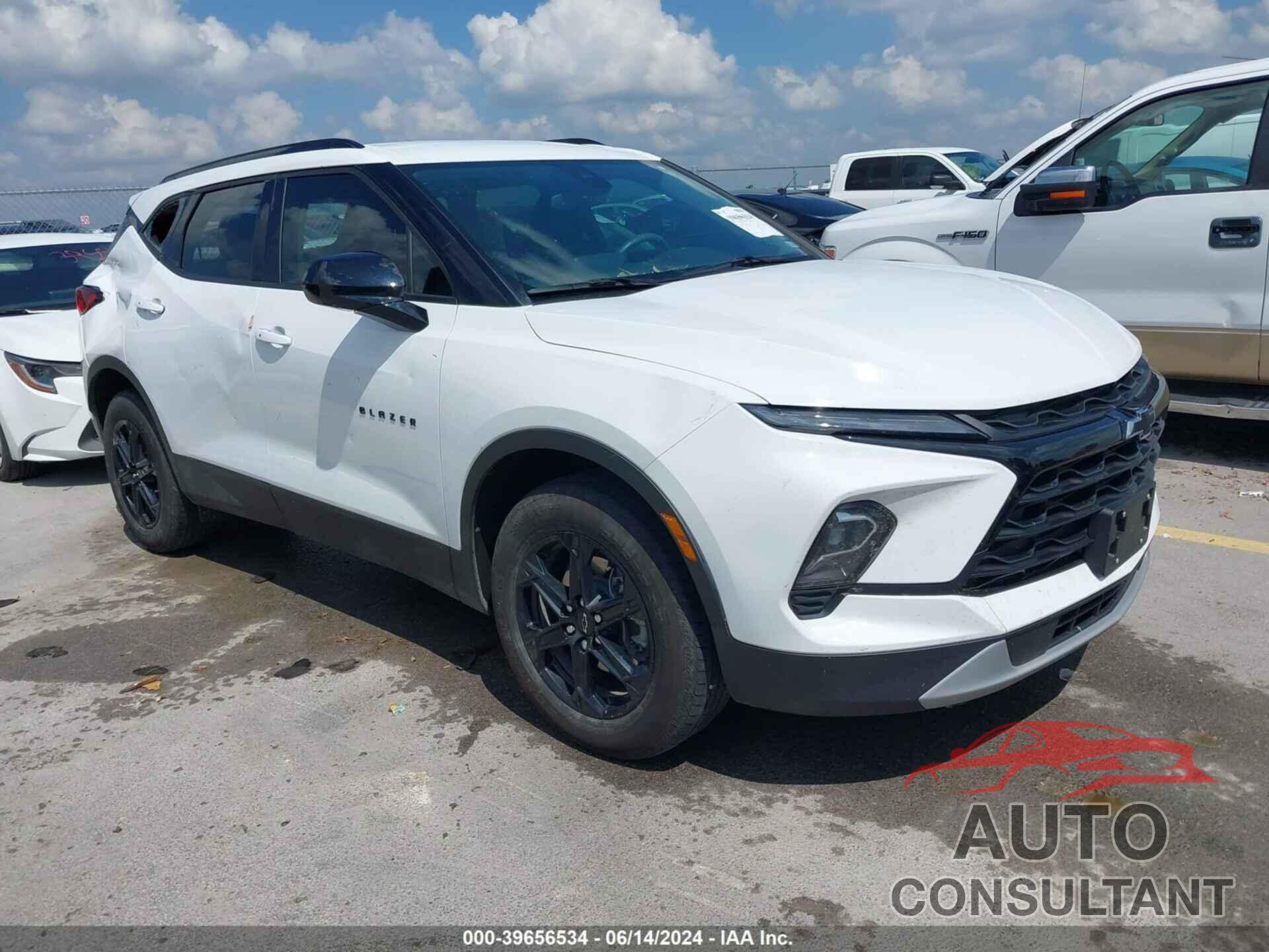 CHEVROLET BLAZER 2023 - 3GNKBCR4XPS162061