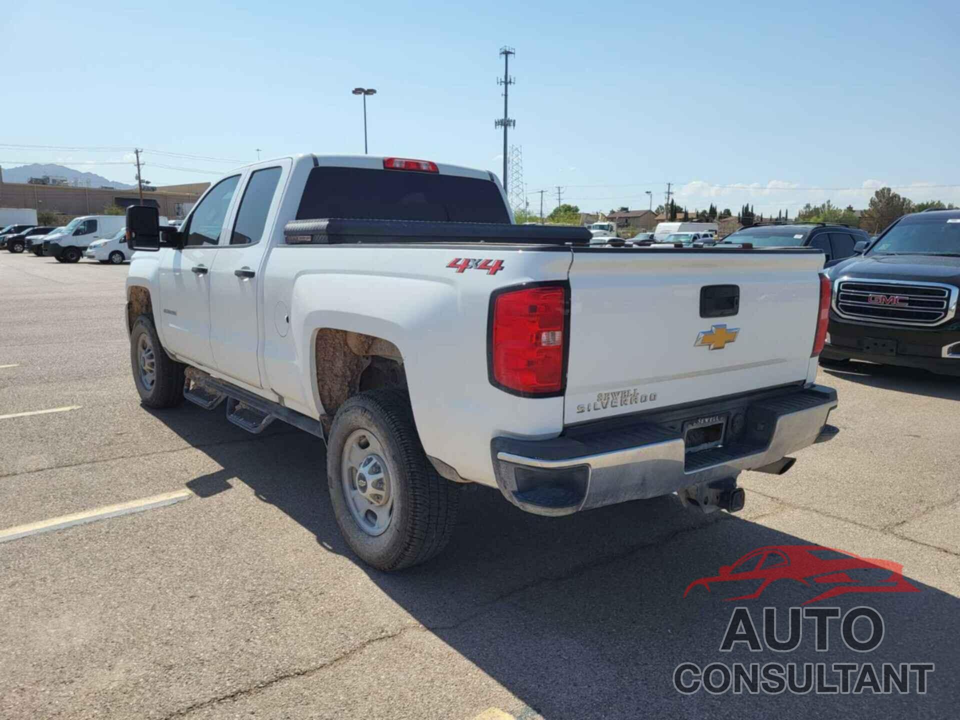 CHEVROLET SILVERADO 2019 - 2GC2KREG8K1160356