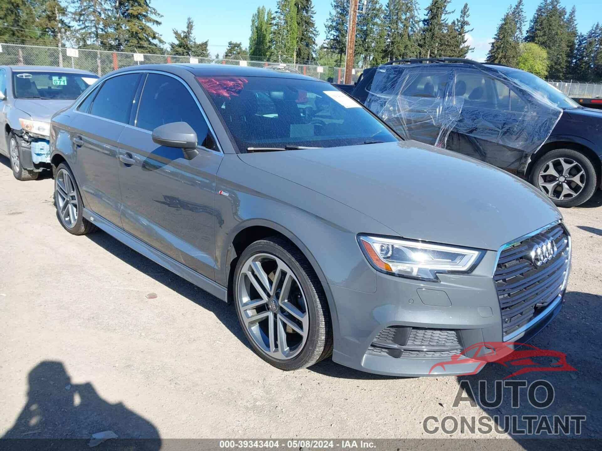 AUDI A3 2017 - WAUJ8GFF6H1007832