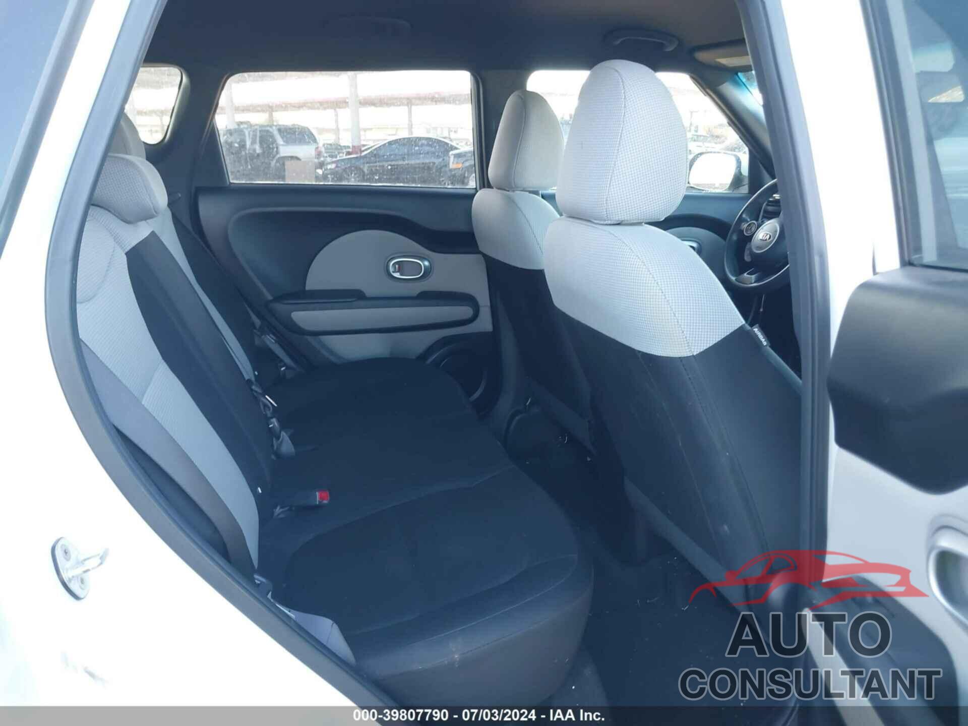 KIA SOUL 2016 - KNDJN2A25G7316724