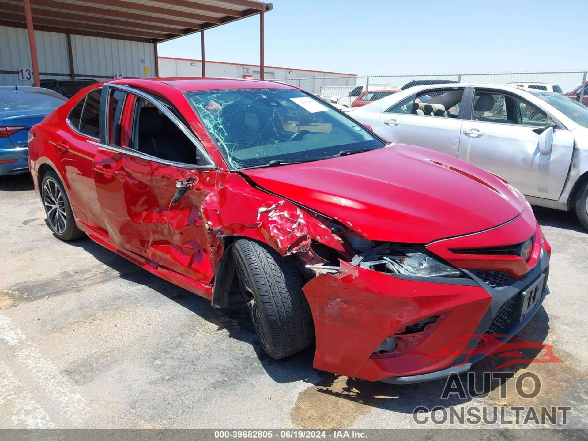 TOYOTA CAMRY 2019 - 4T1B11HK5KU168354