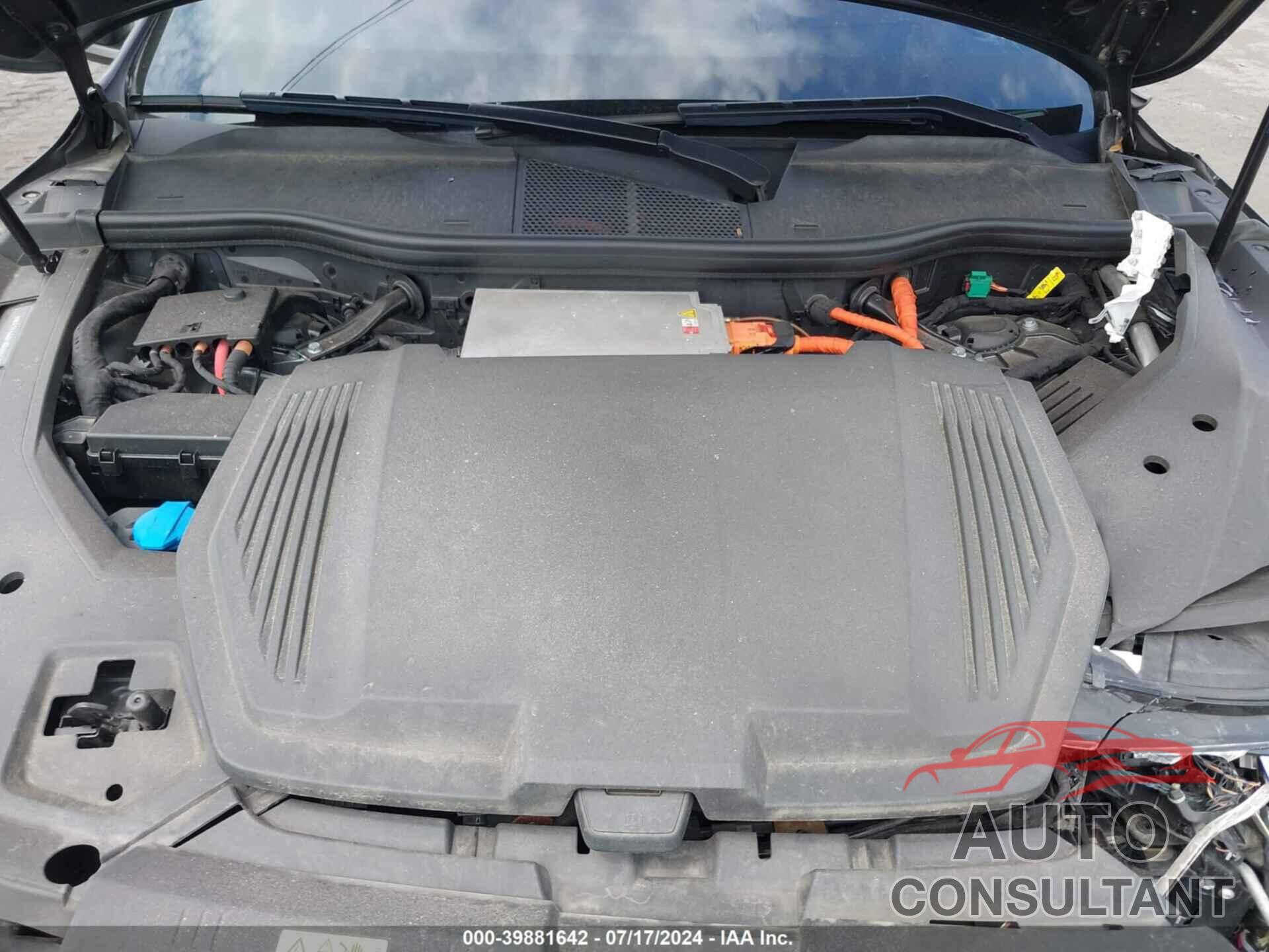 AUDI E-TRON 2019 - WA1VAAGE6KB006428