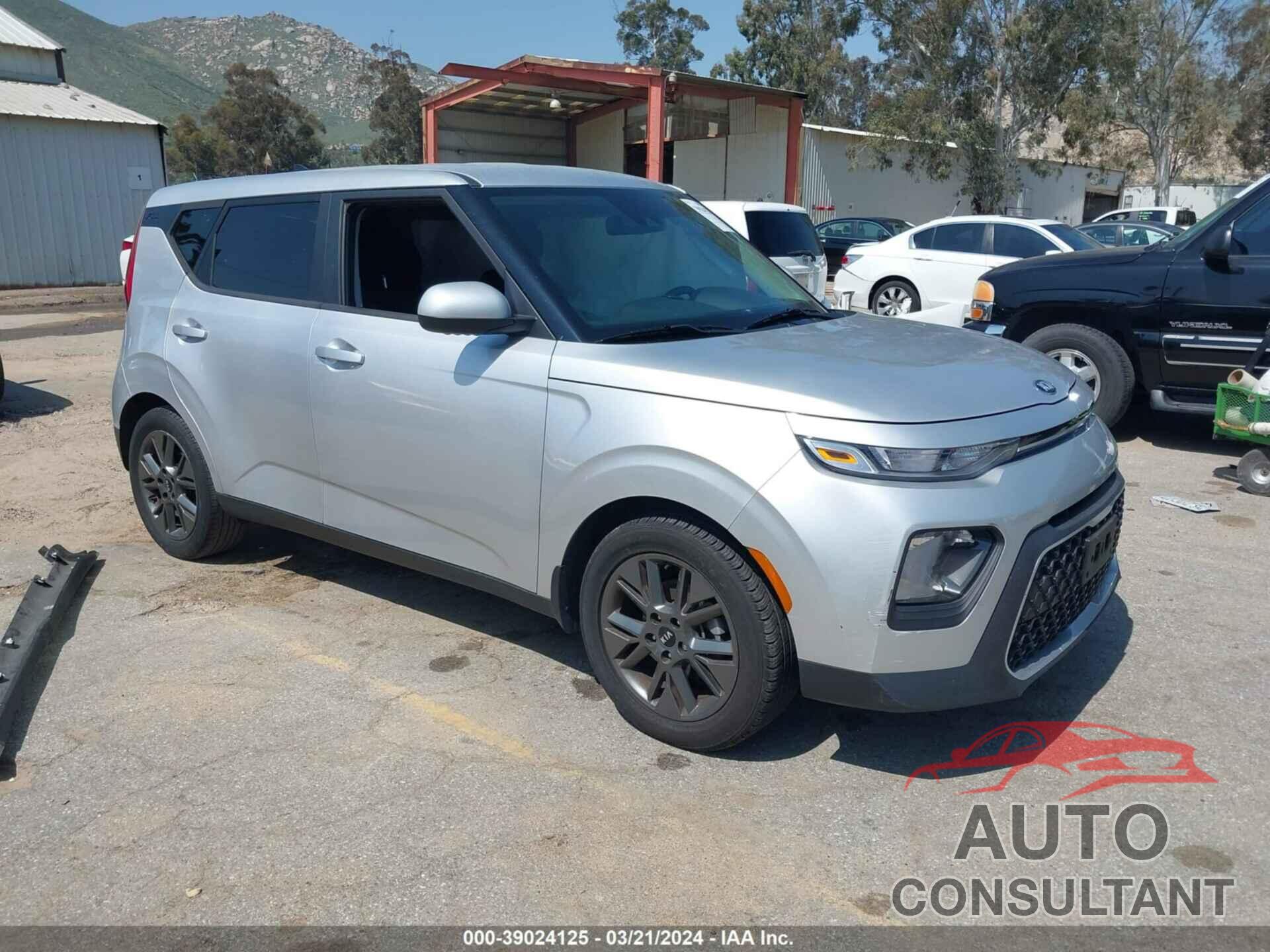 KIA SOUL 2021 - KNDJ23AU2M7793722