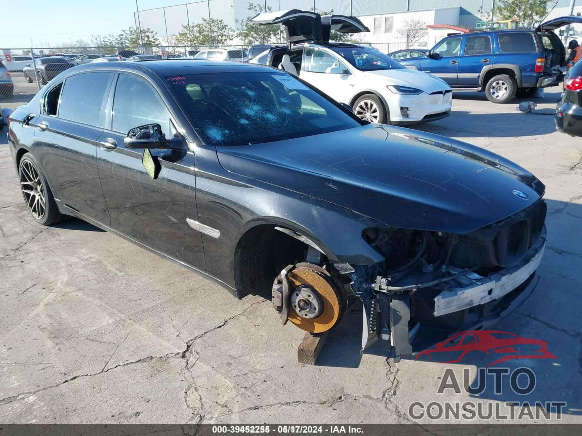 BMW 740LI 2014 - WBAYE4C56ED137847