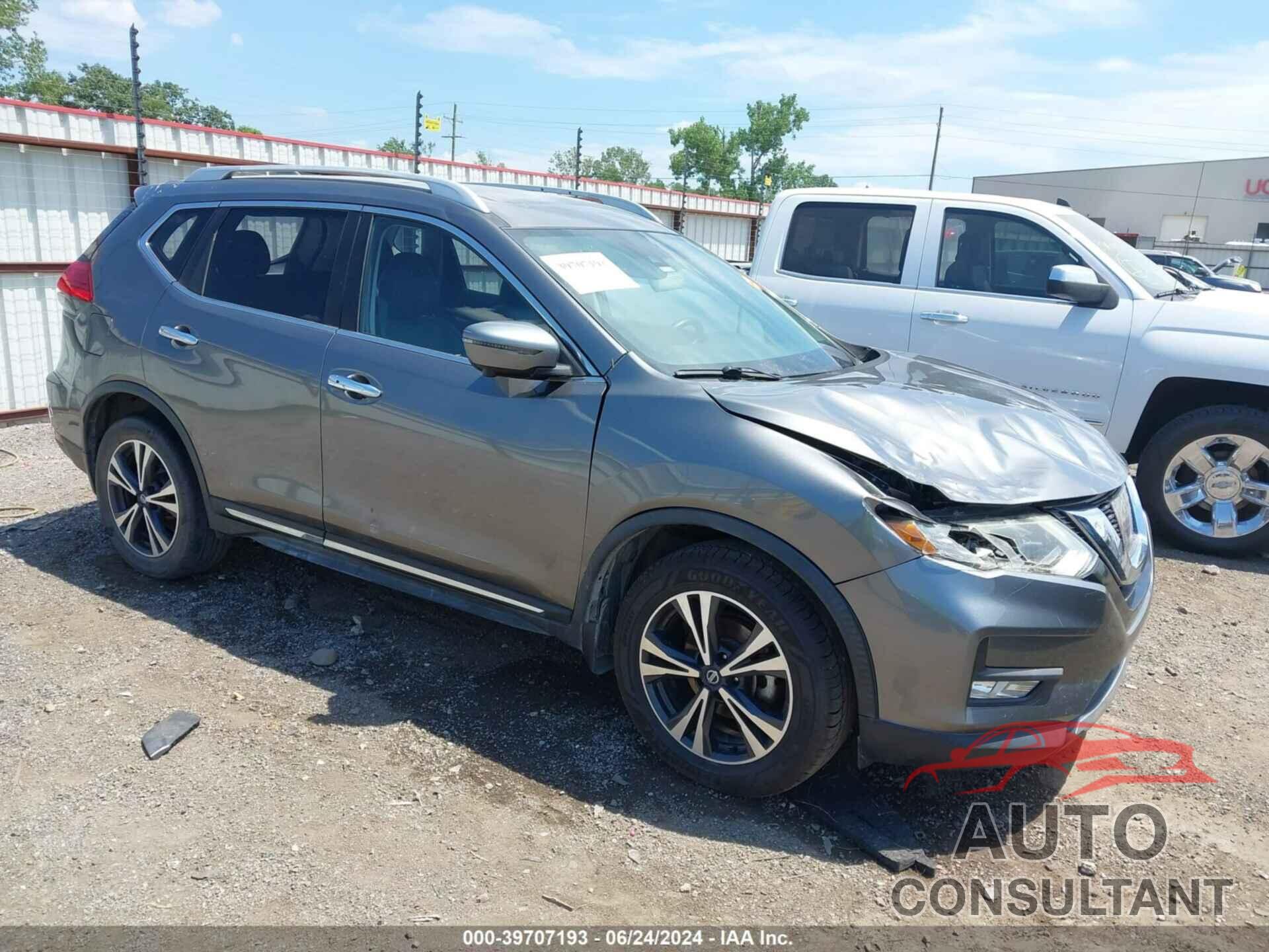 NISSAN ROGUE 2017 - JN8AT2MV8HW261824