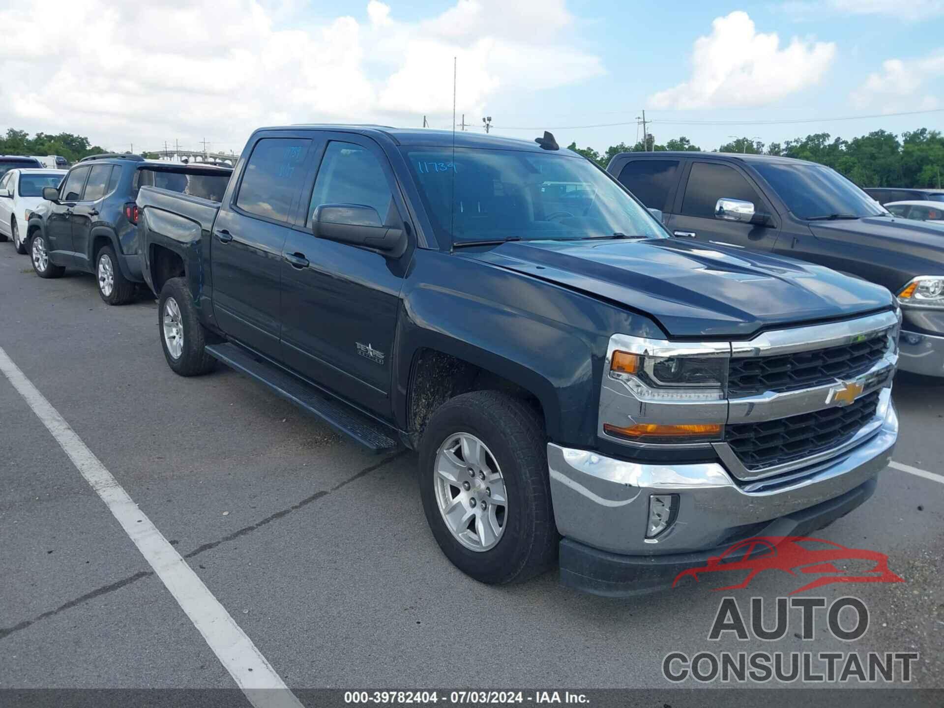 CHEVROLET SILVERADO 1500 2018 - 3GCPCREC4JG520258
