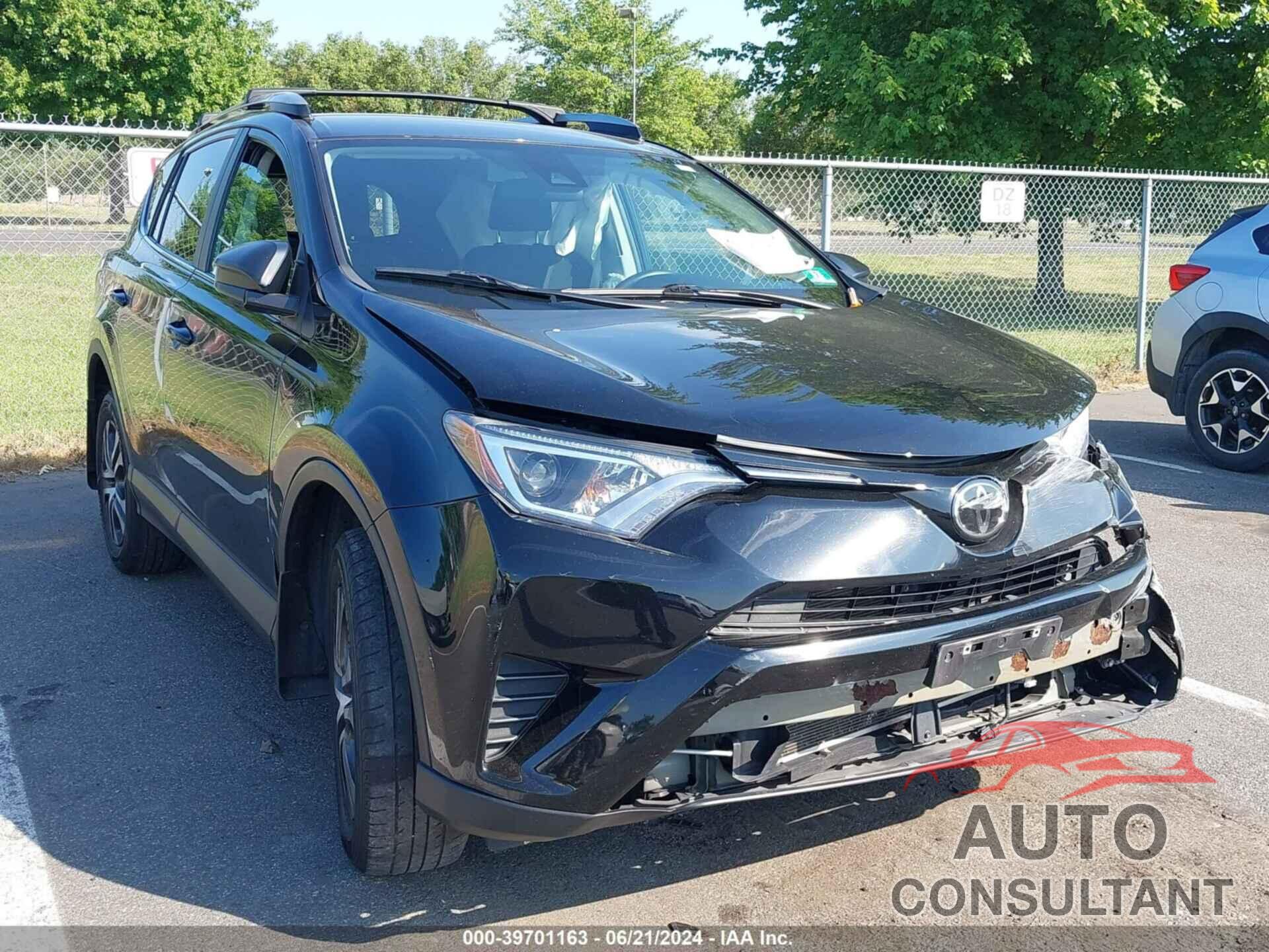 TOYOTA RAV4 2018 - 2T3BFREV2JW756751