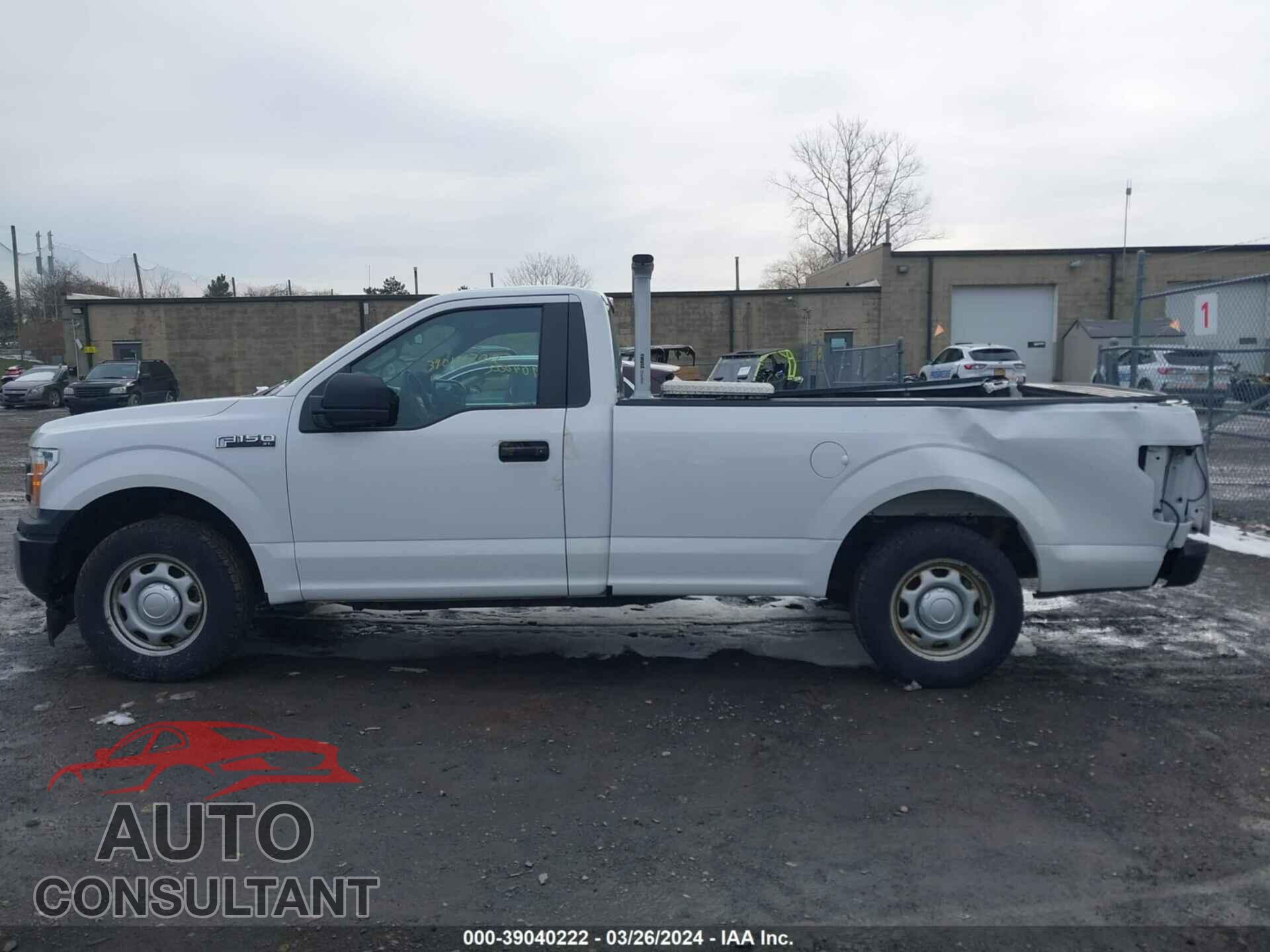 FORD F150 2018 - 1FTMF1CB1JKE97259