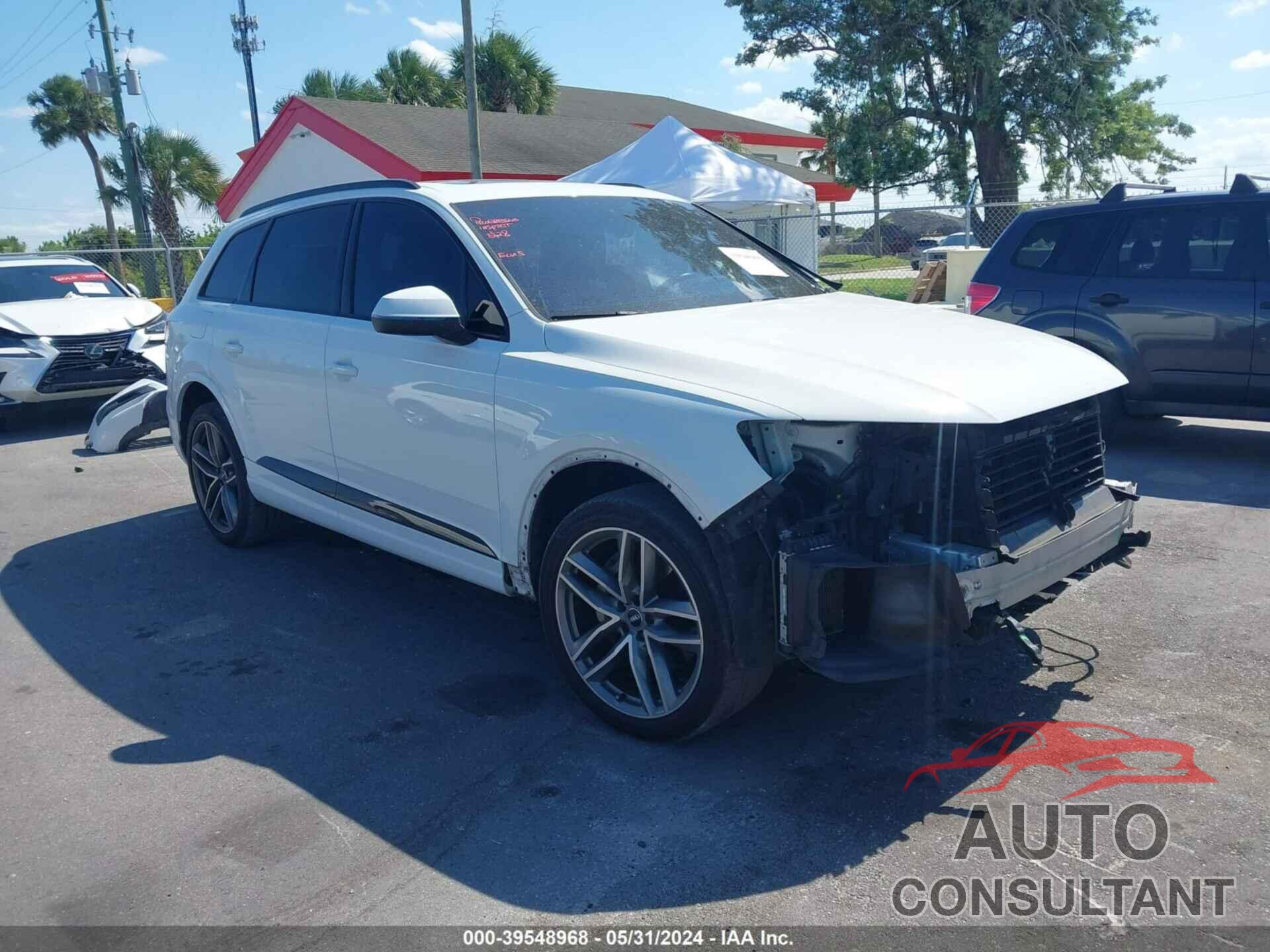 AUDI Q7 2017 - WA1VAAF73HD023896