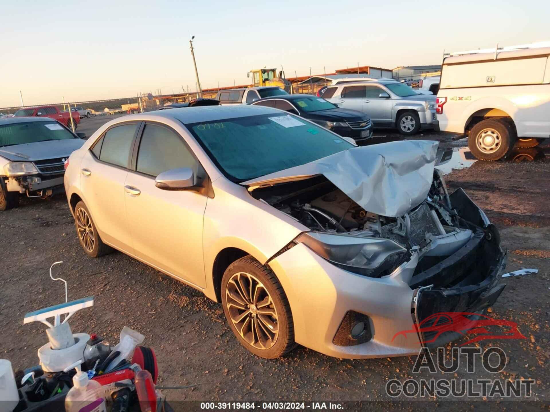 TOYOTA COROLLA 2016 - 5YFBURHE2GP527992