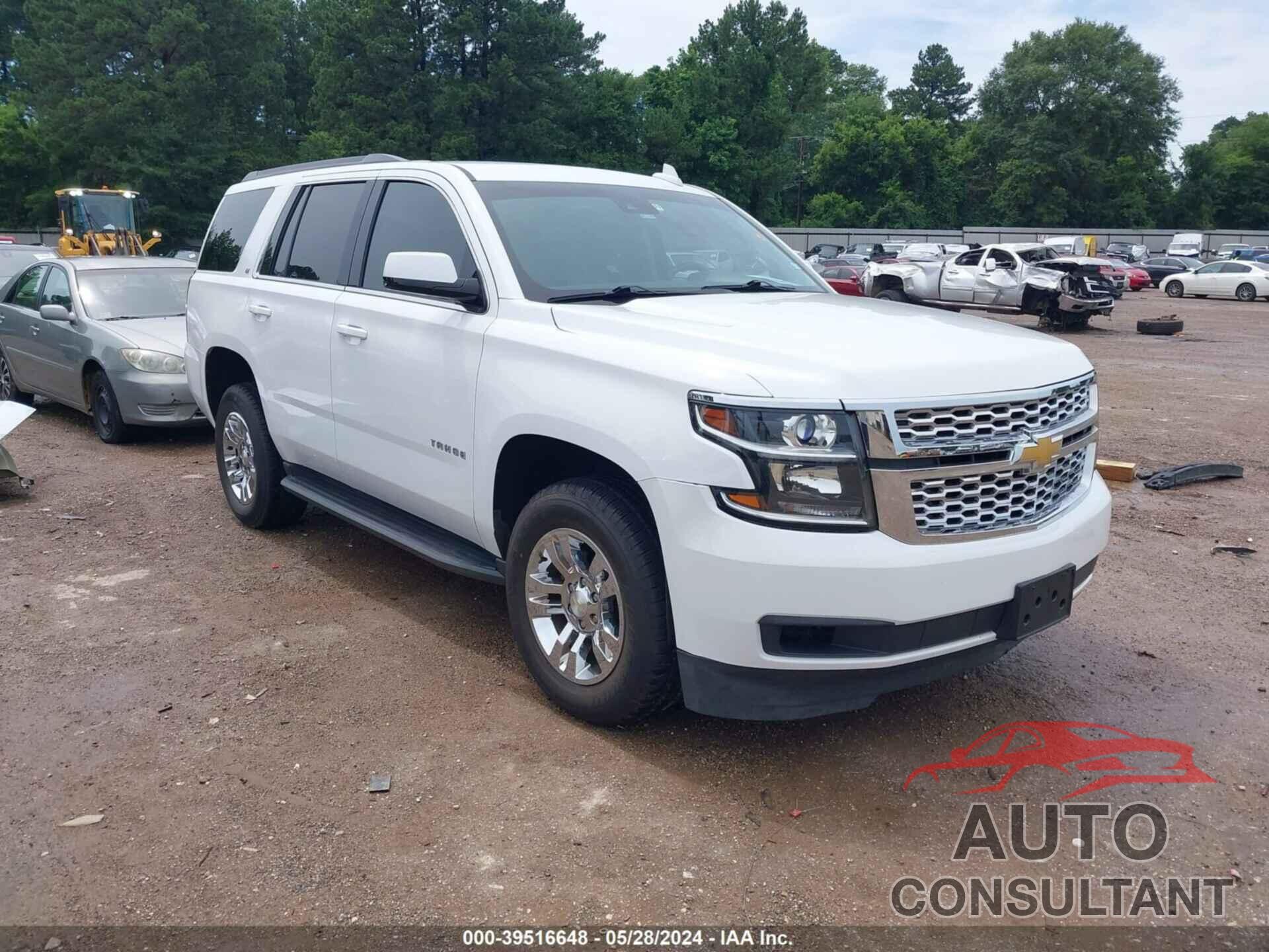 CHEVROLET TAHOE 2017 - 1GNSCBKCXHR186602