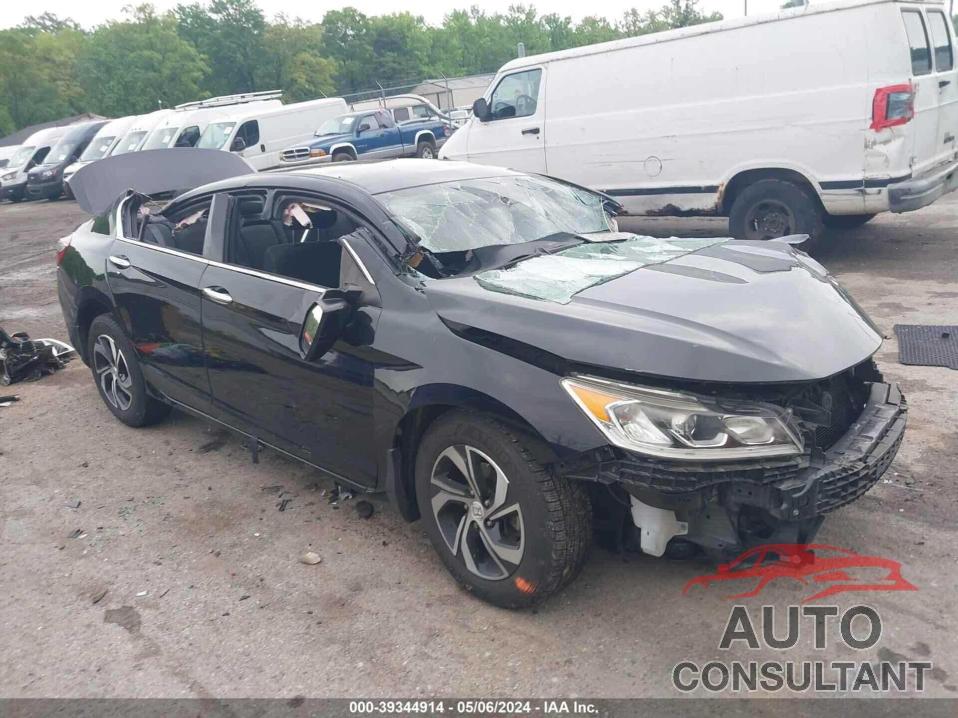 HONDA ACCORD 2017 - 1HGCR2F39HA120466