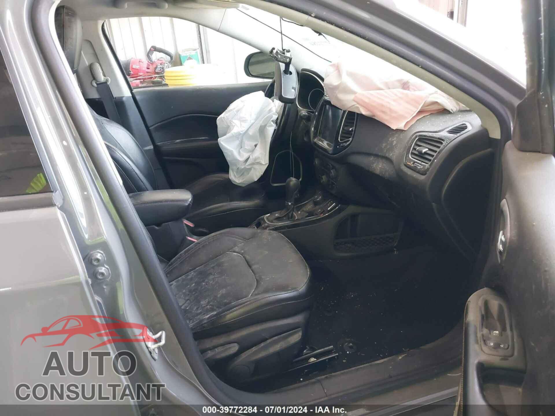 JEEP COMPASS 2020 - 3C4NJDCB7LT221299