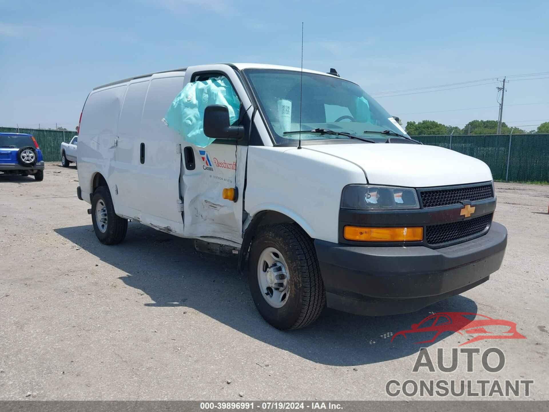 CHEVROLET EXPRESS CARGO 2021 - 1GCWGAFP1M1252503