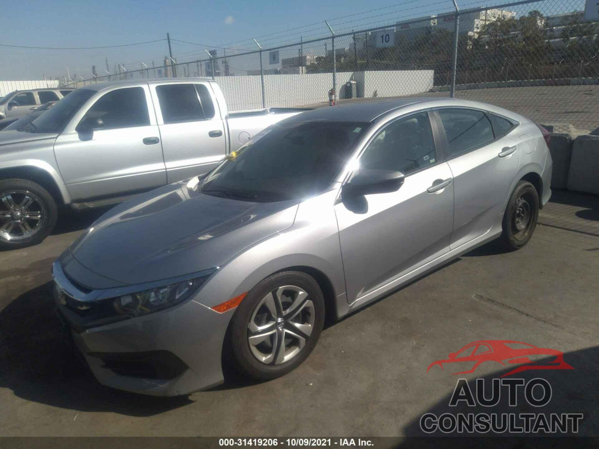 HONDA CIVIC SEDAN 2017 - 2HGFC2F50HH556298