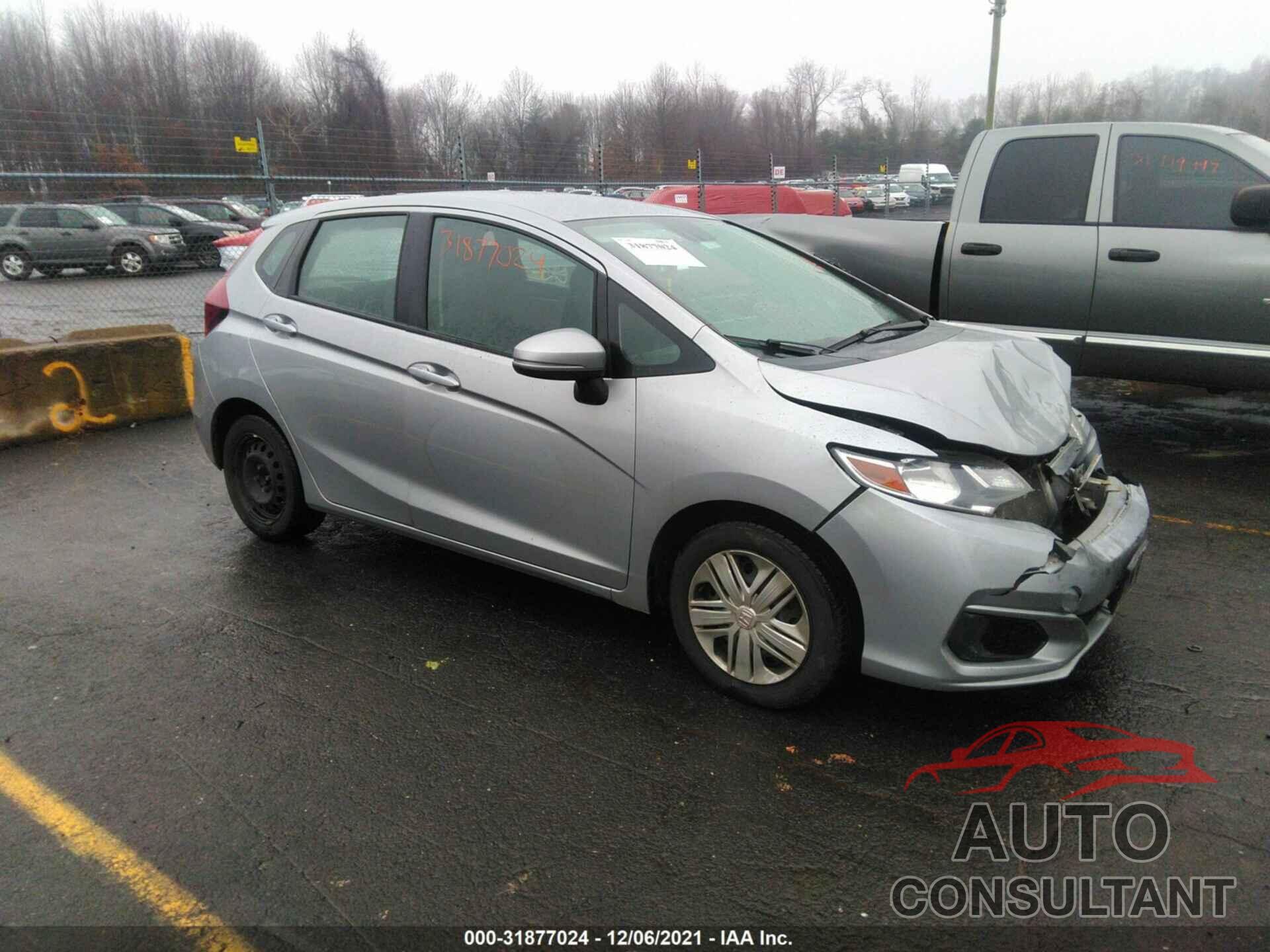 HONDA FIT 2018 - 3HGGK5H49JM728087