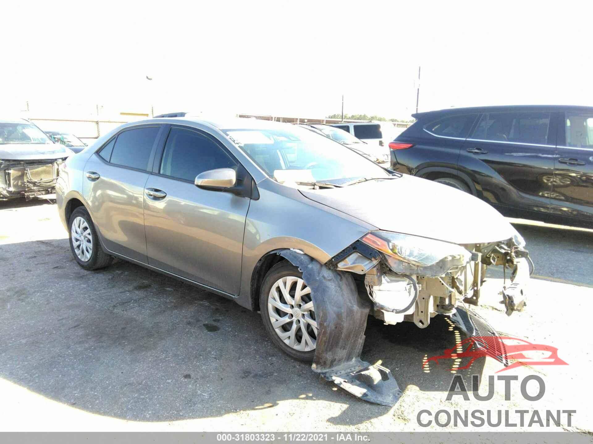 TOYOTA COROLLA 2018 - 5YFBURHE2JP756809