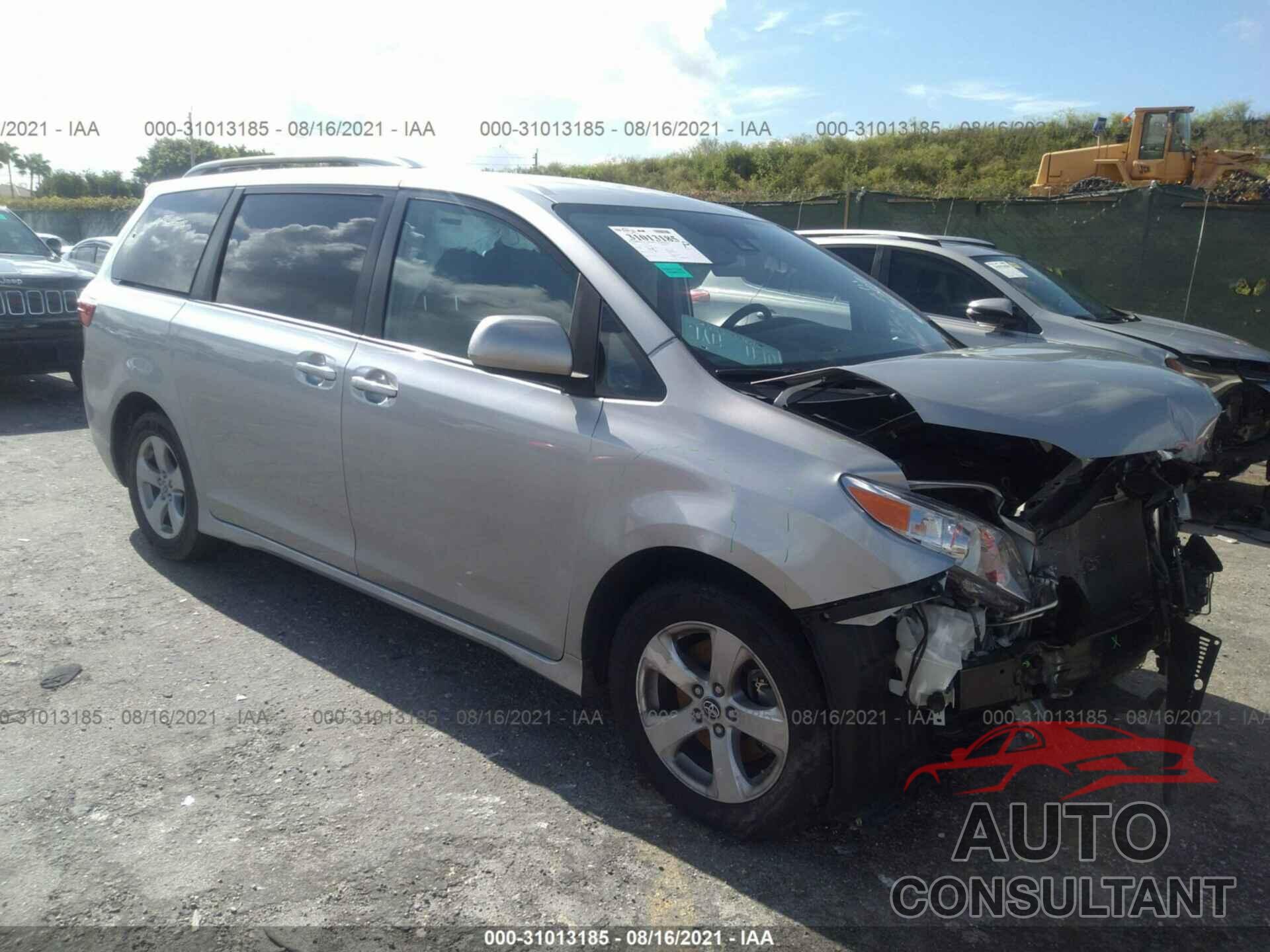 TOYOTA SIENNA 2019 - 5TDKZ3DC4KS009269