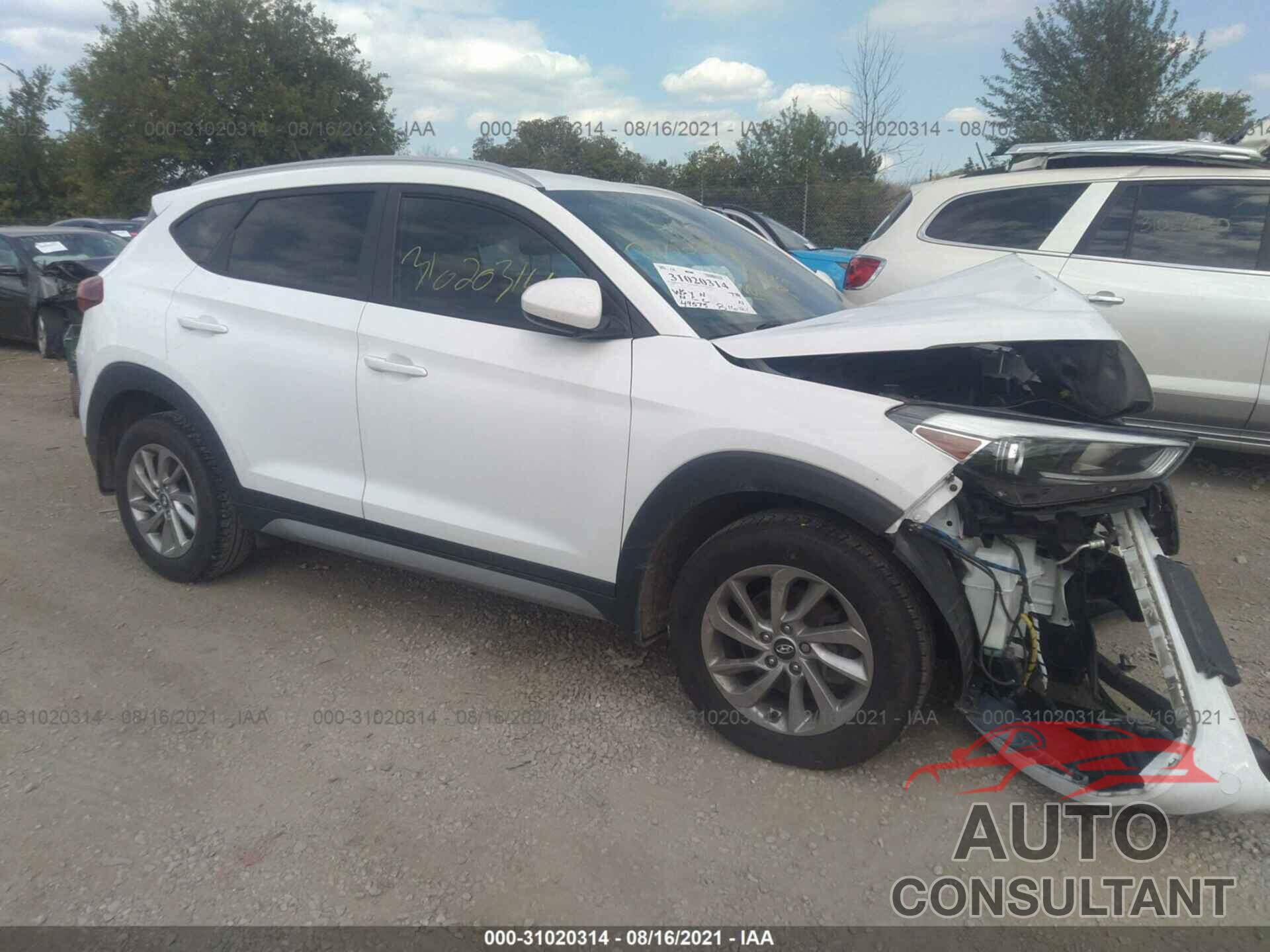 HYUNDAI TUCSON 2017 - KM8J3CA44HU351878