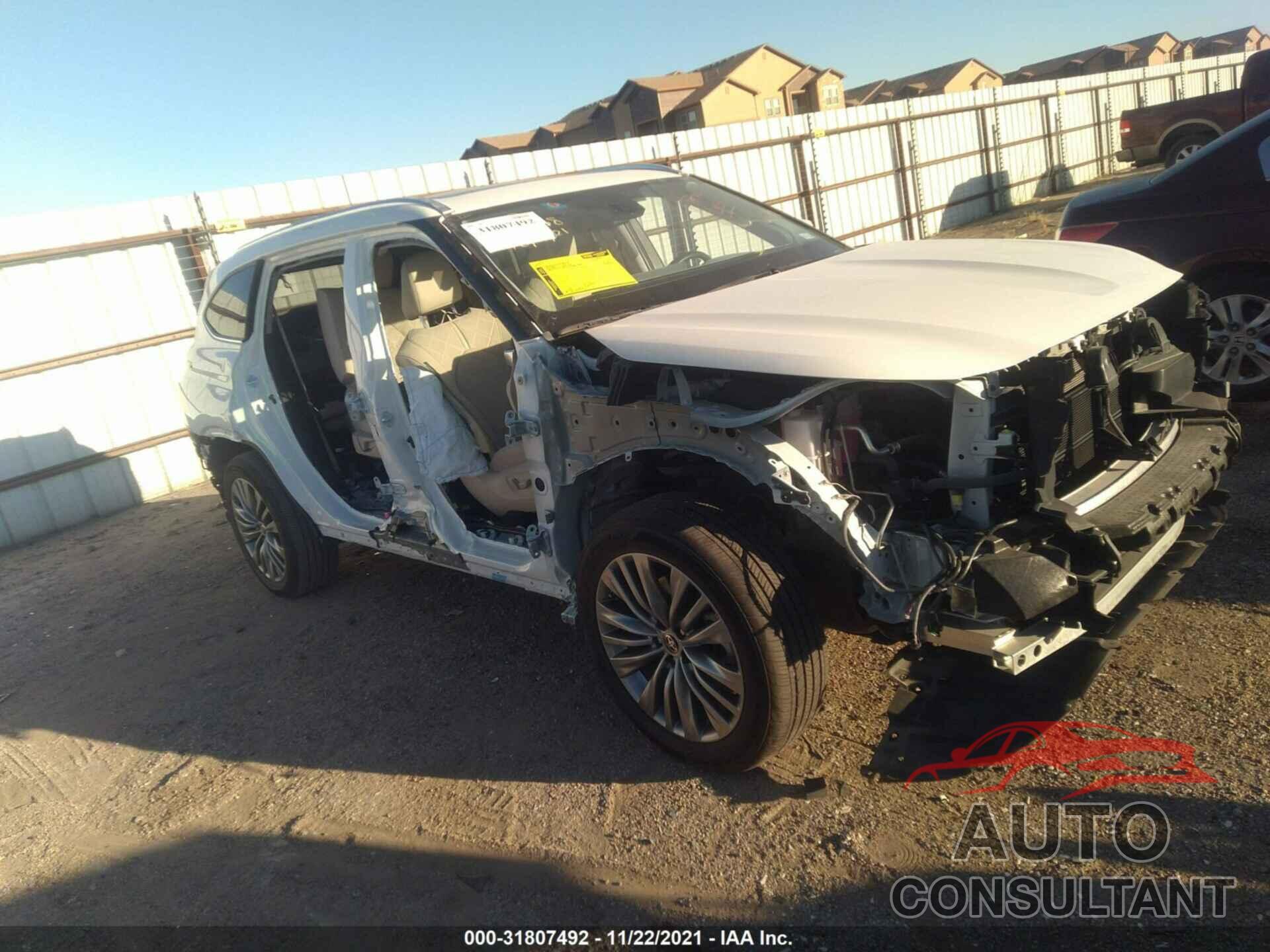 TOYOTA HIGHLANDER 2021 - 5TDFARAH9MS005765