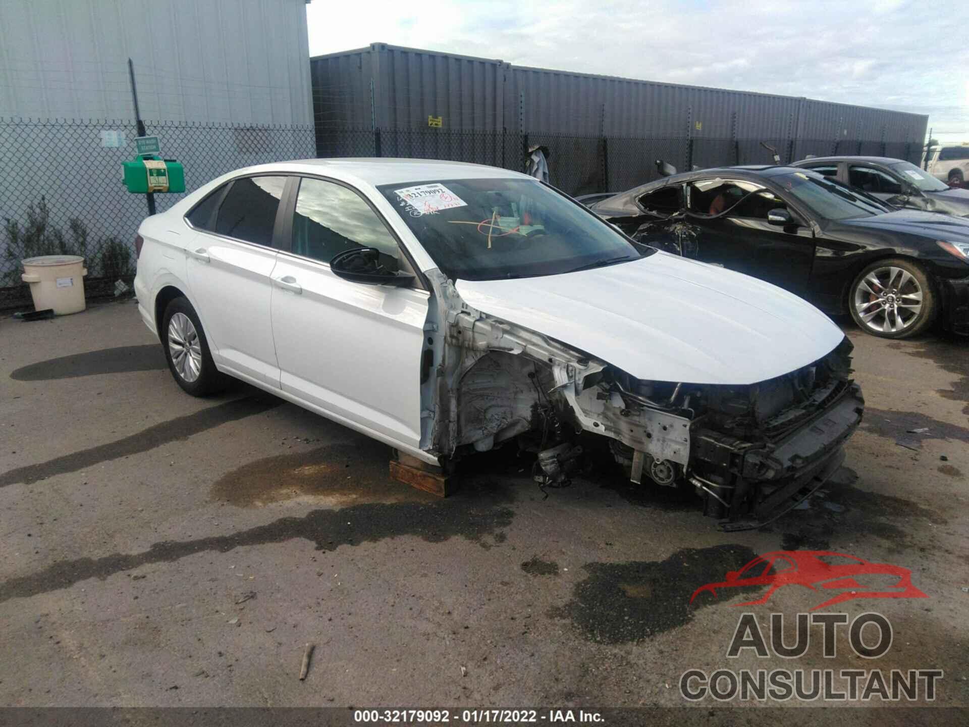 VOLKSWAGEN JETTA 2019 - 3VWC57BU9KM081715