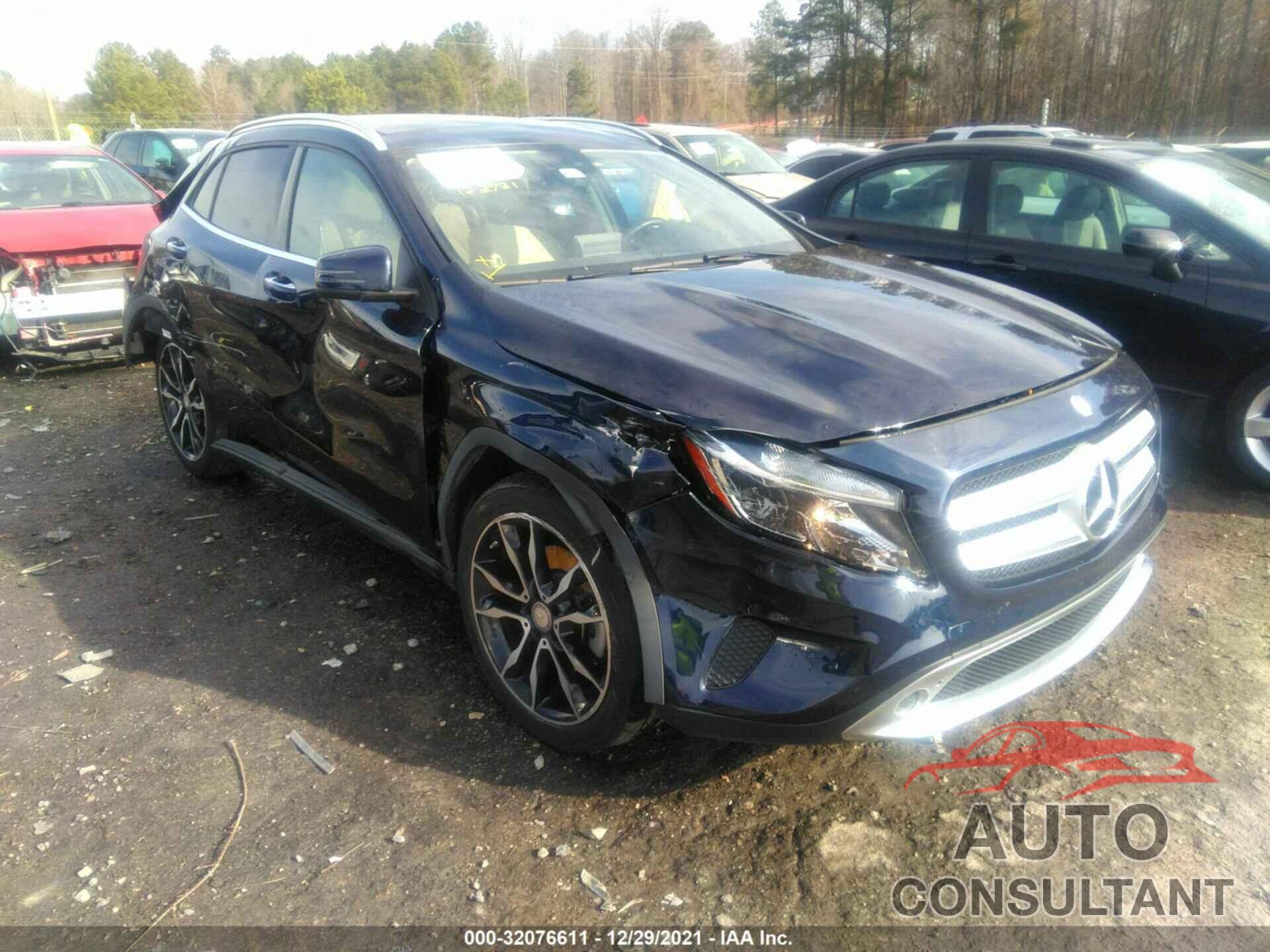 MERCEDES-BENZ GLA 2017 - WDCTG4EB1HJ347539