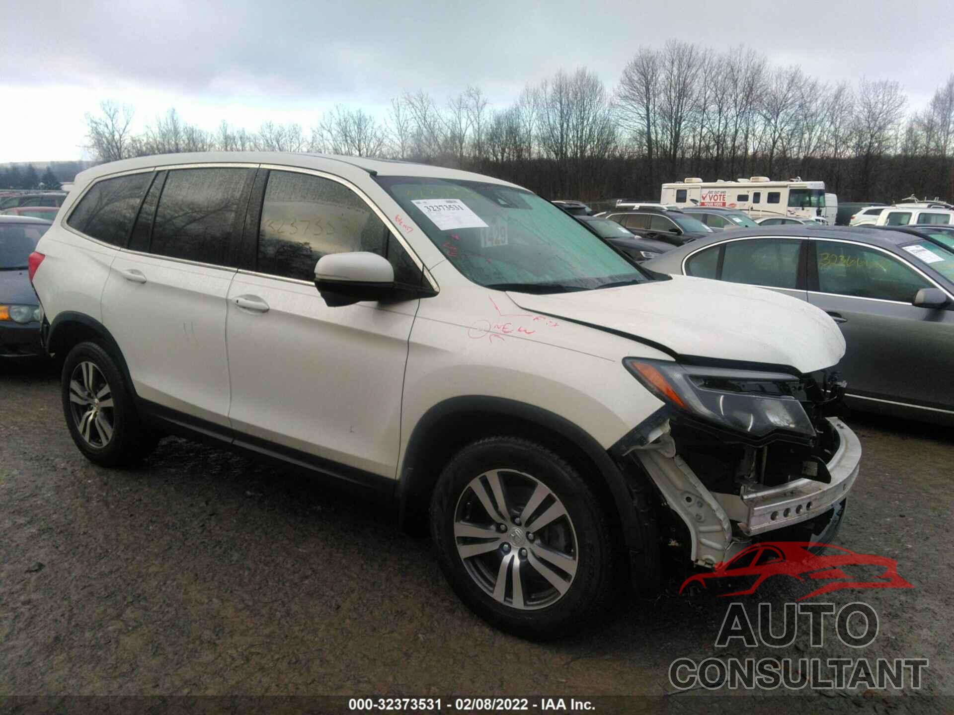 HONDA PILOT 2016 - 5FNYF5H66GB028601