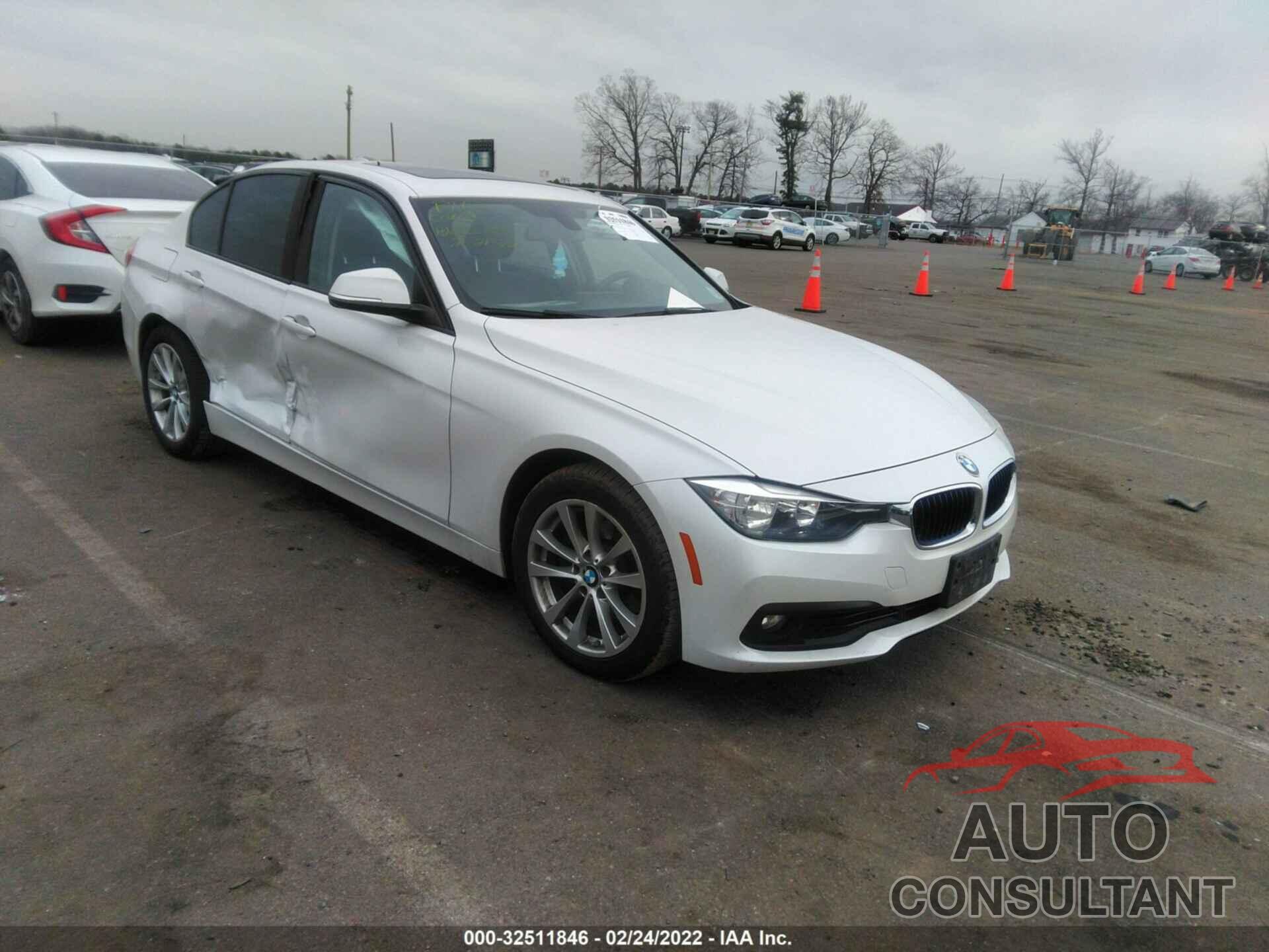 BMW 3 SERIES 2017 - WBA8E5G55HNU42173