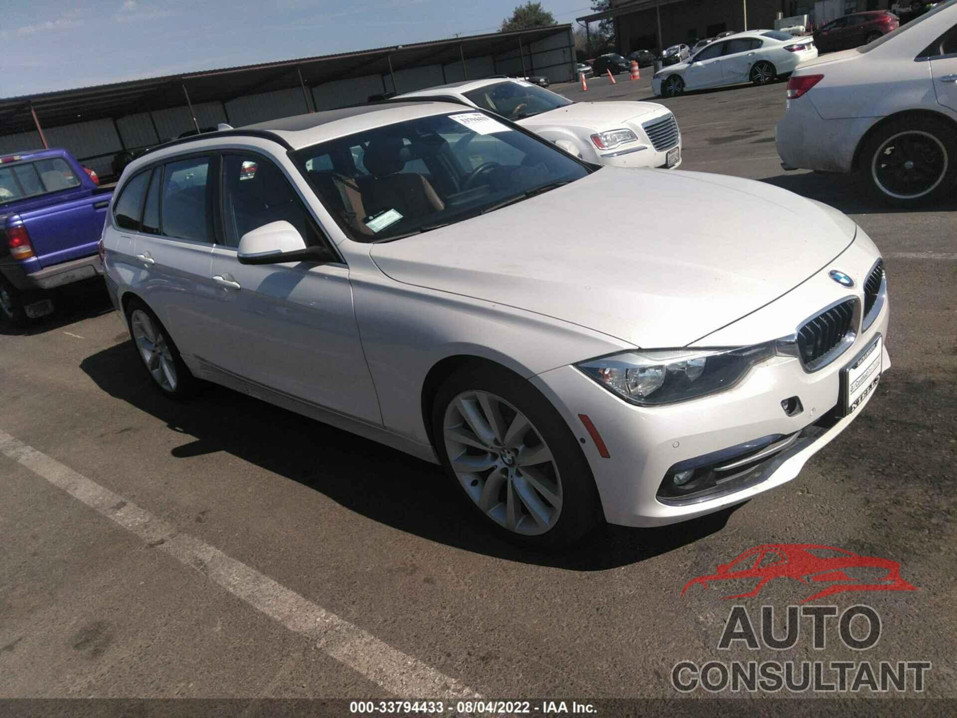 BMW 3 SERIES 2016 - WBA8J1C50GK711111