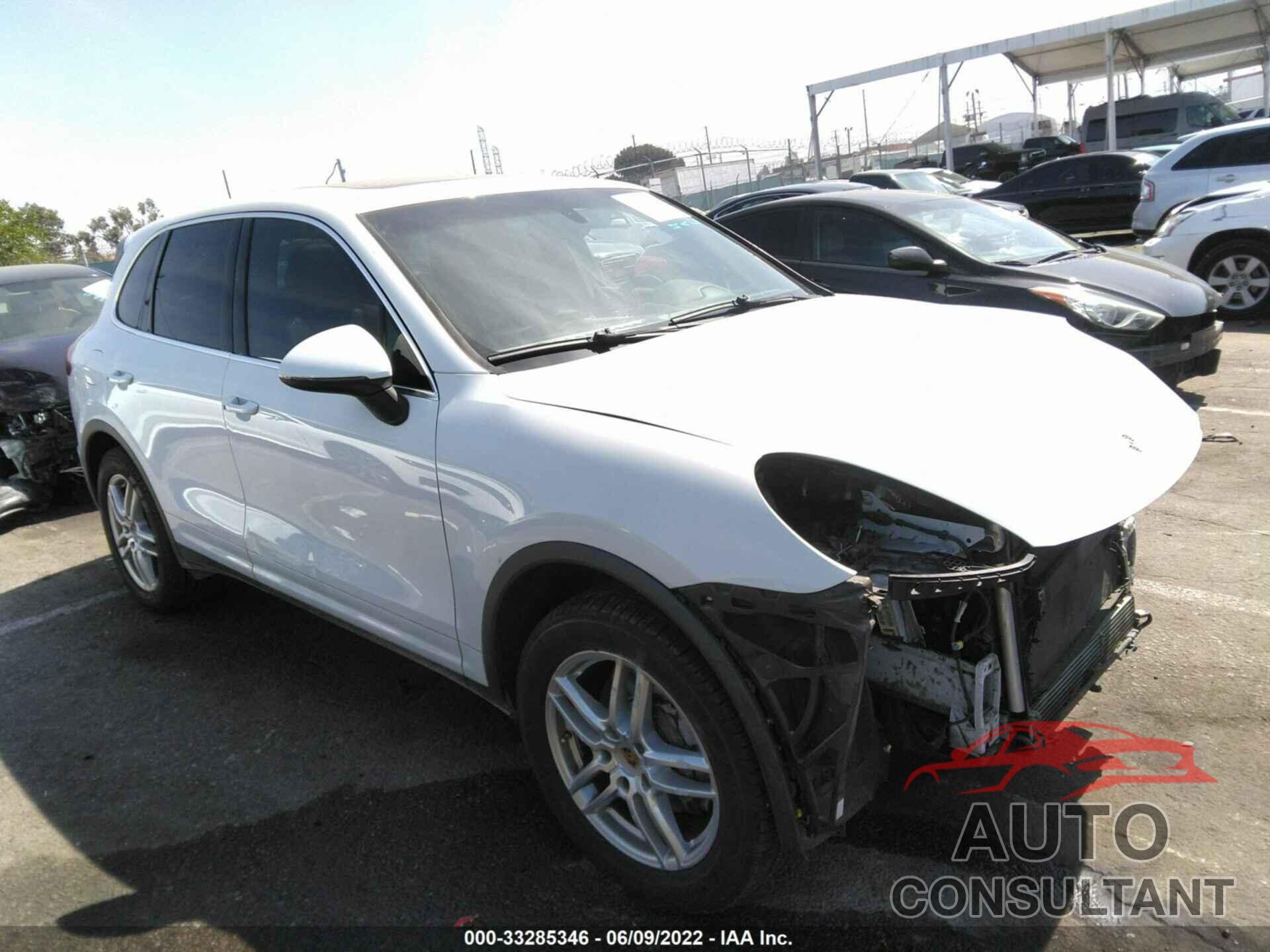 PORSCHE CAYENNE 2016 - WP1AA2A27GLA05474