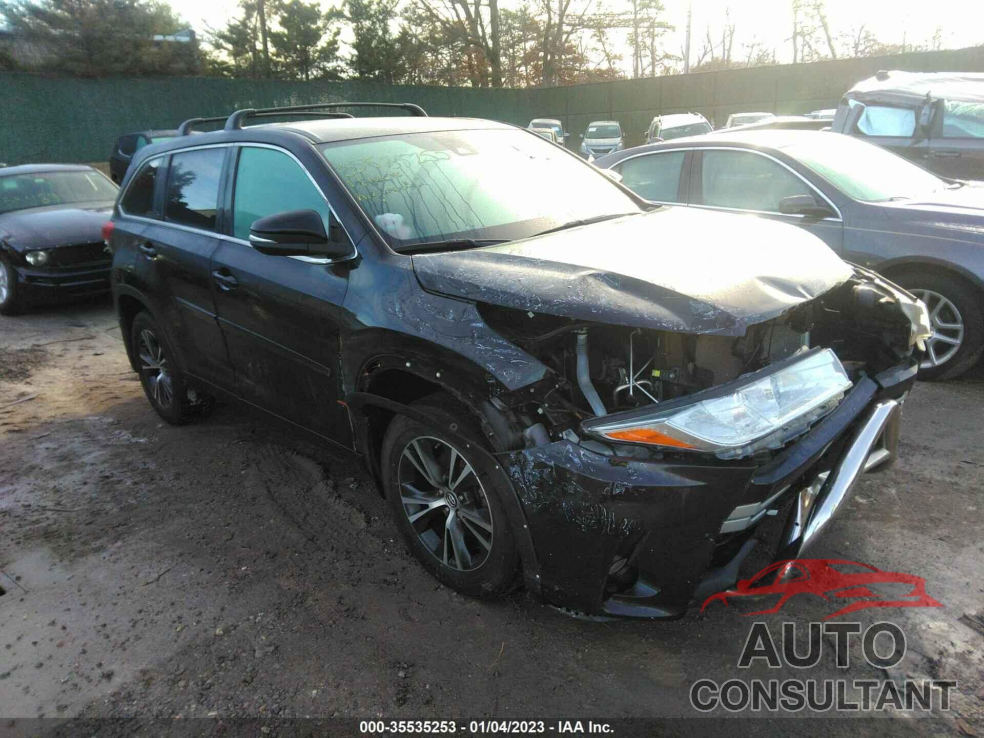 TOYOTA HIGHLANDER 2018 - 5TDBZRFH4JS911625