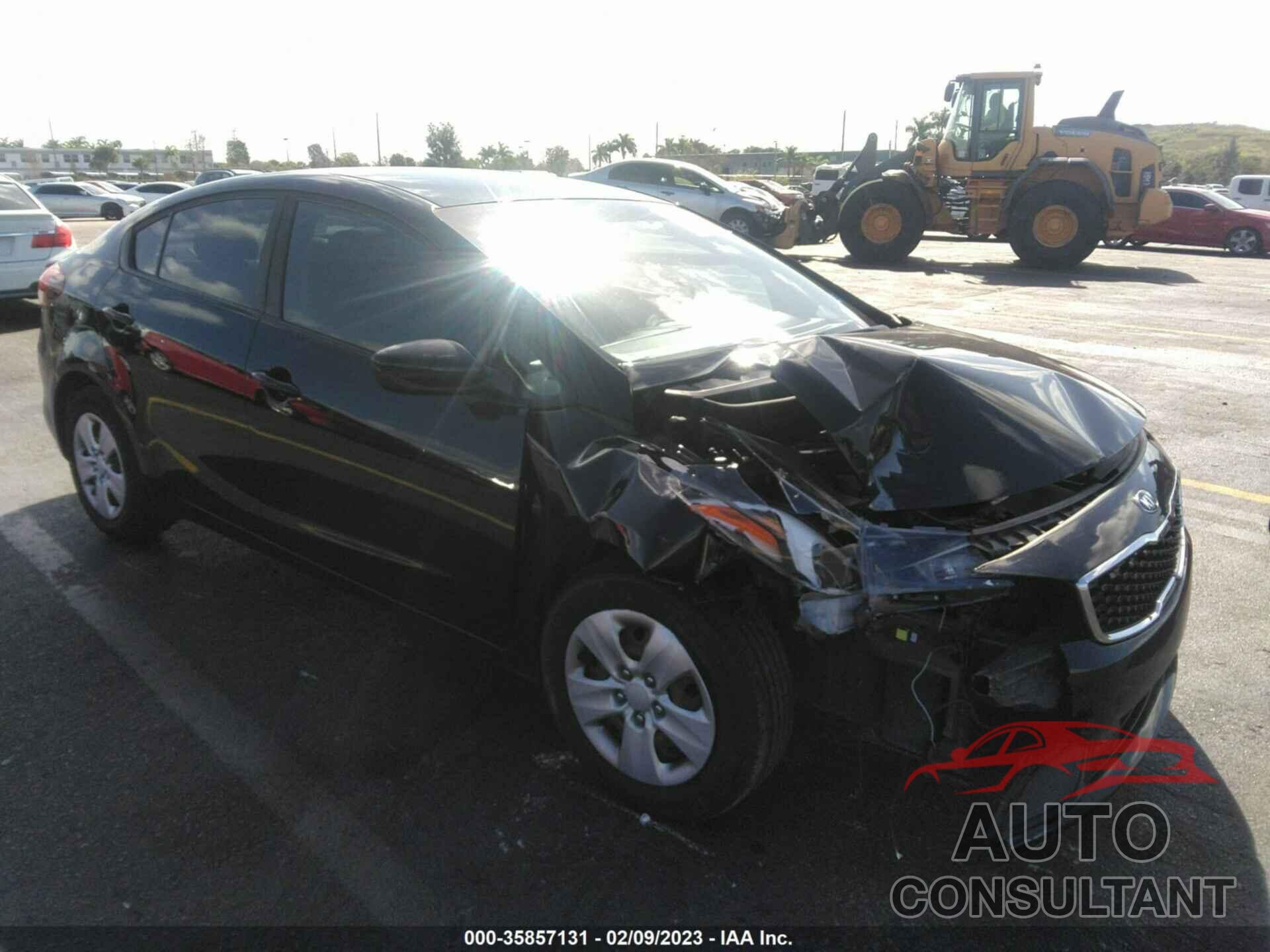 KIA FORTE 2018 - 3KPFK4A75JE275184