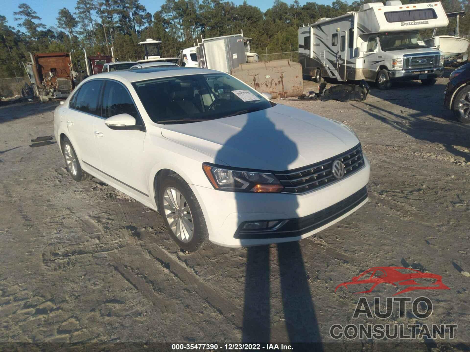 VOLKSWAGEN PASSAT 2016 - 1VWBT7A38GC069171