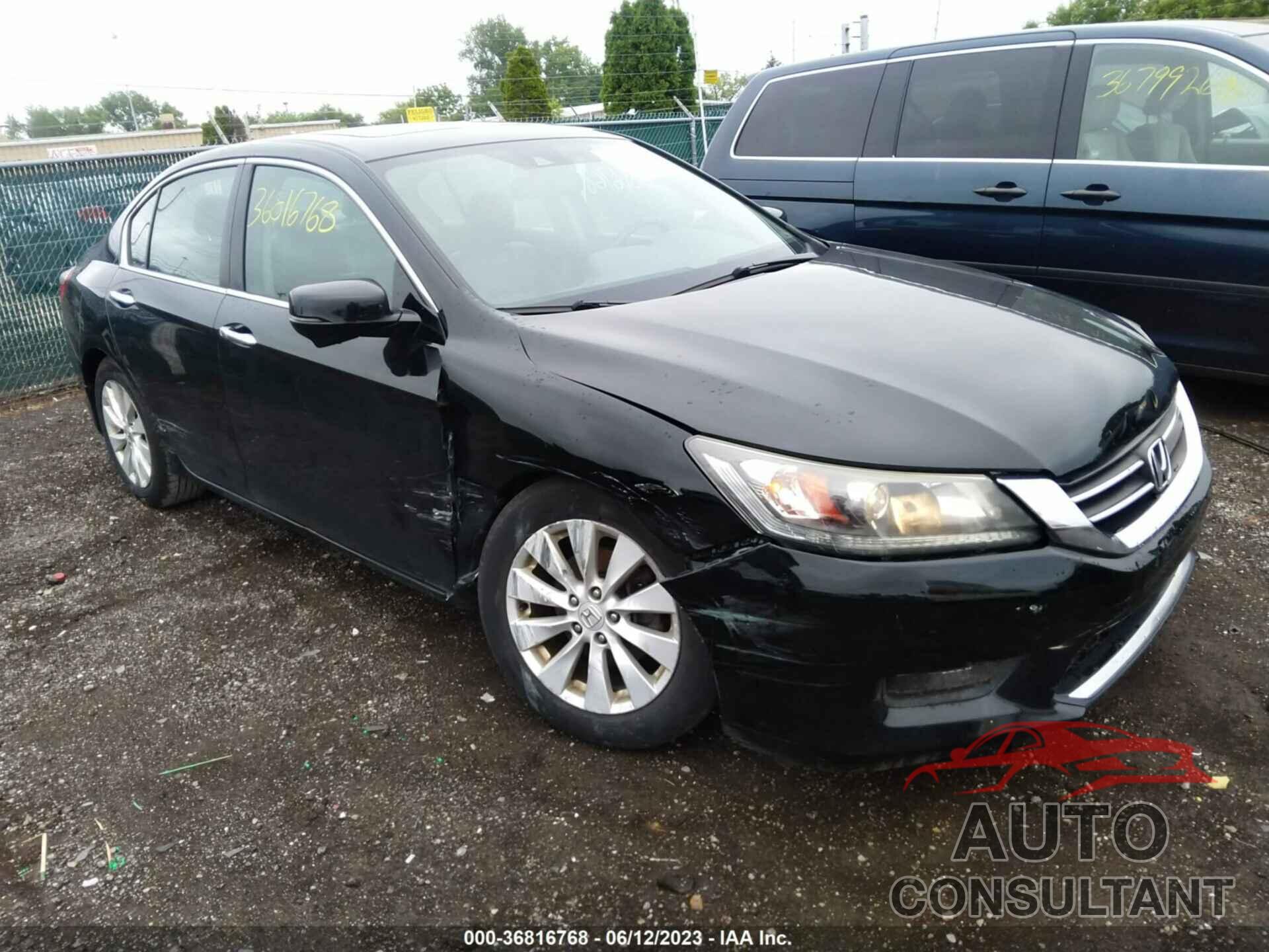 HONDA ACCORD SEDAN 2015 - 1HGCR2F83FA006147