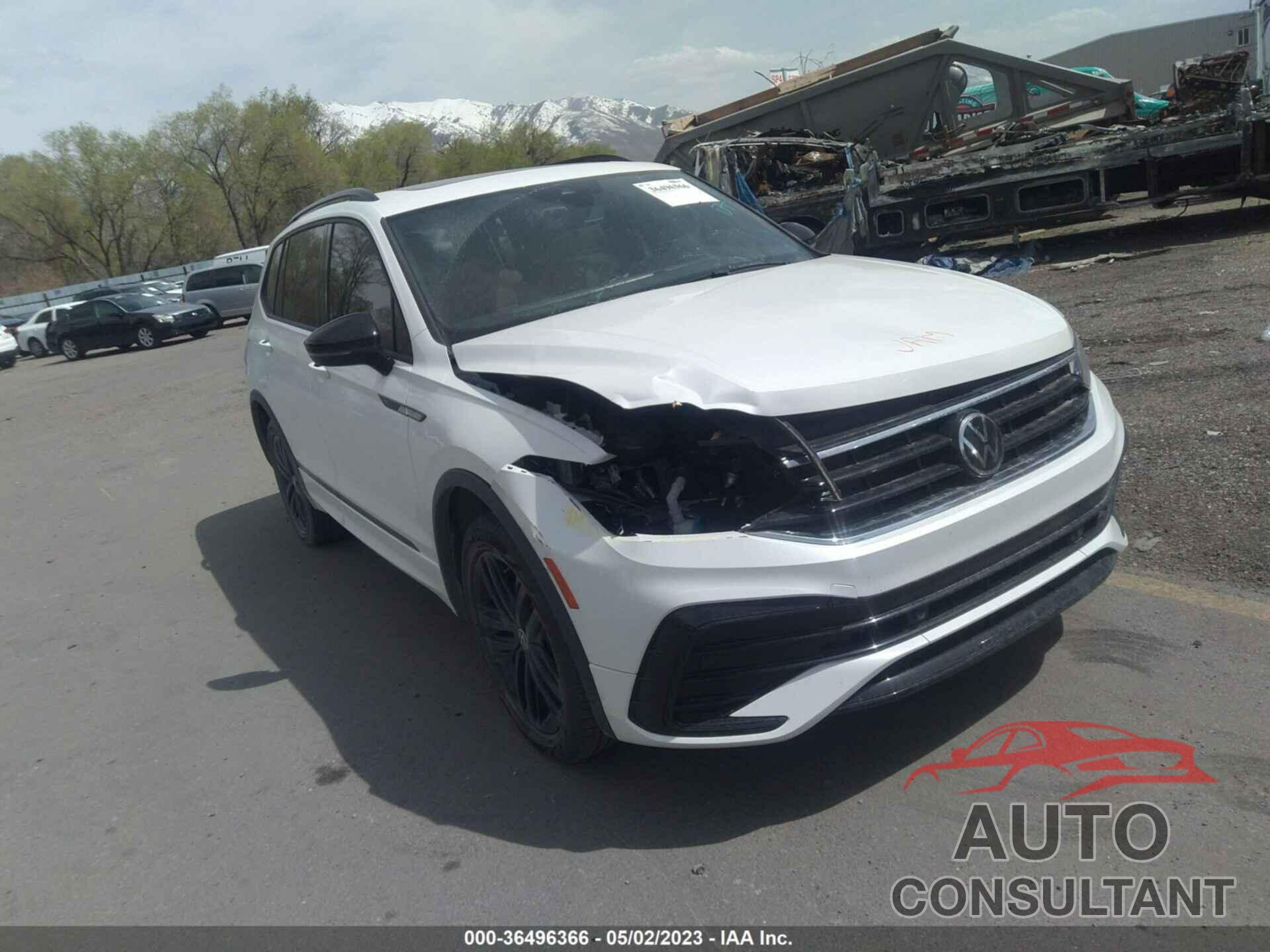 VOLKSWAGEN TIGUAN 2022 - 3VV8B7AX7NM054693