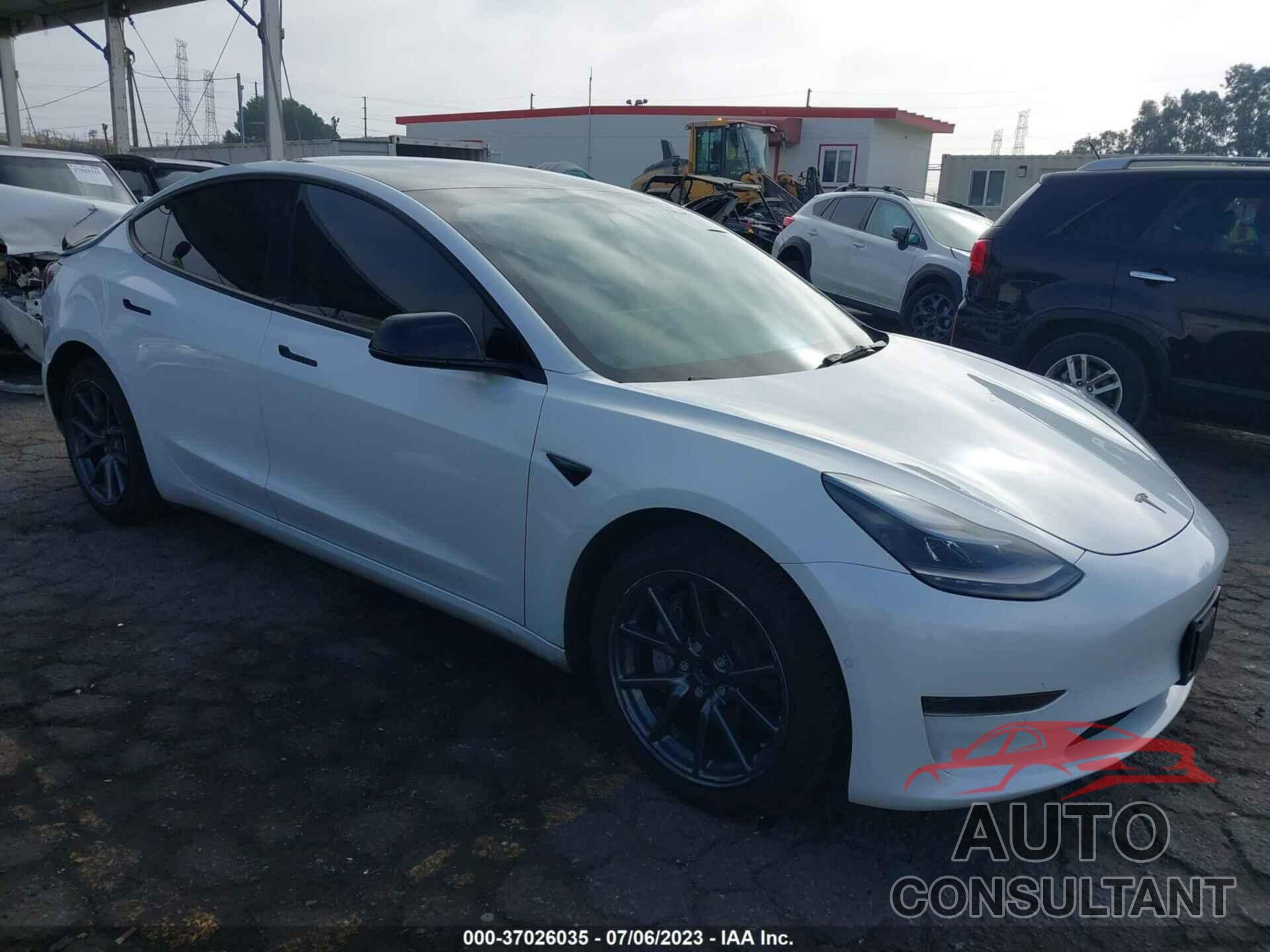 TESLA MODEL 3 2022 - 5YJ3E1EA9NF193294