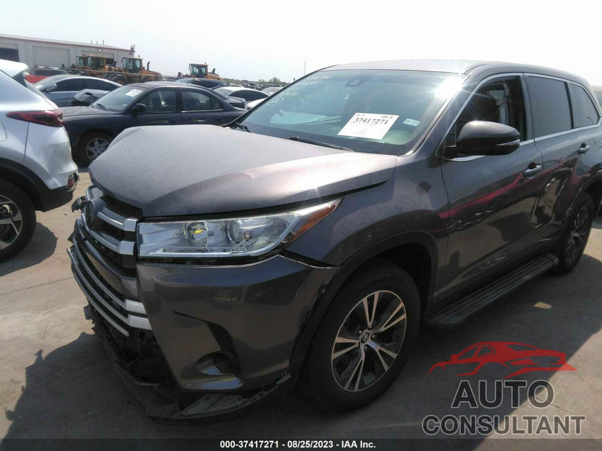 TOYOTA HIGHLANDER 2019 - 5TDZZRFH7KS289859