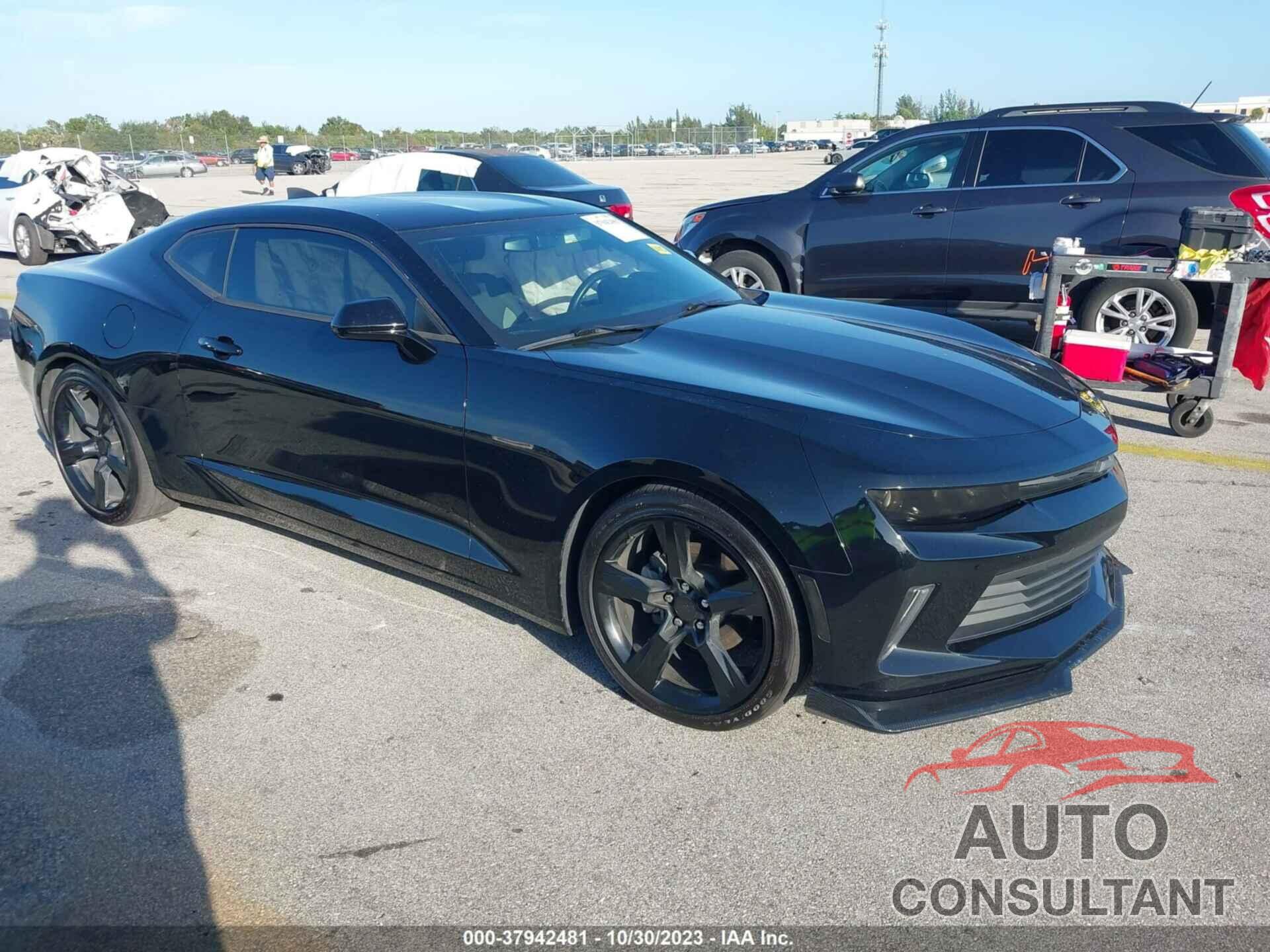 CHEVROLET CAMARO 2018 - 1G1FB1RXXJ0191673