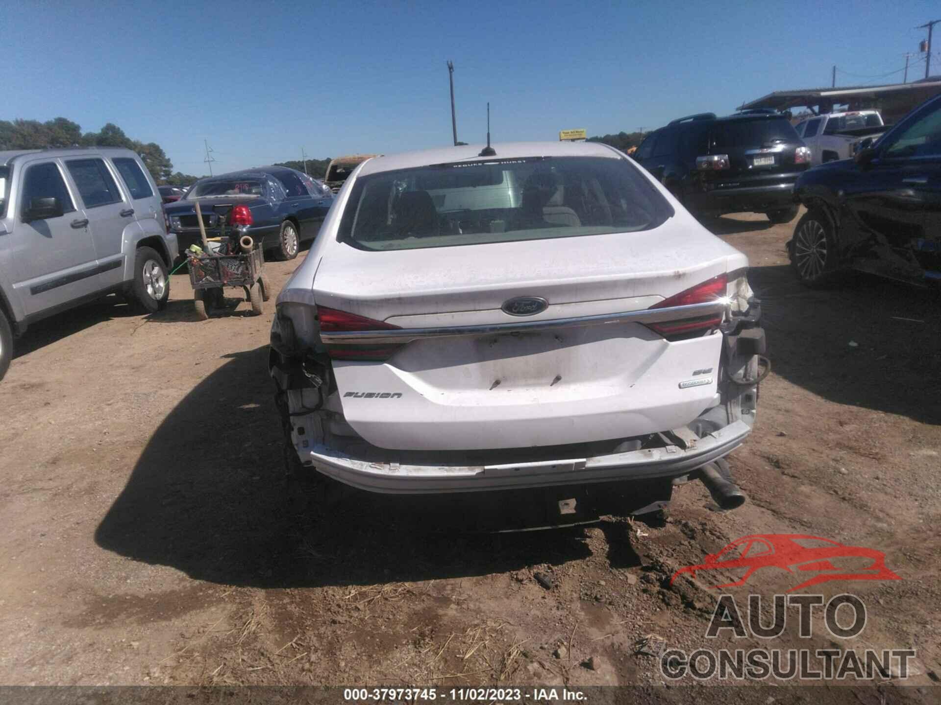 FORD FUSION 2018 - 3FA6P0HD1JR166841