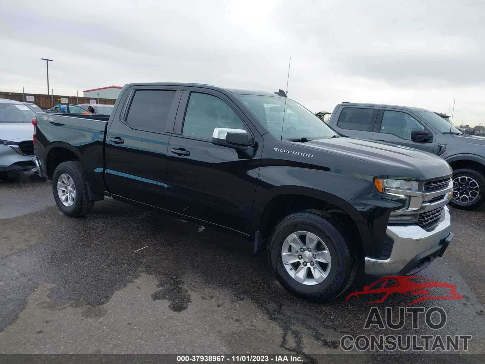 CHEVROLET SILVERADO 1500 2021 - 1GCUYDED5MZ362811