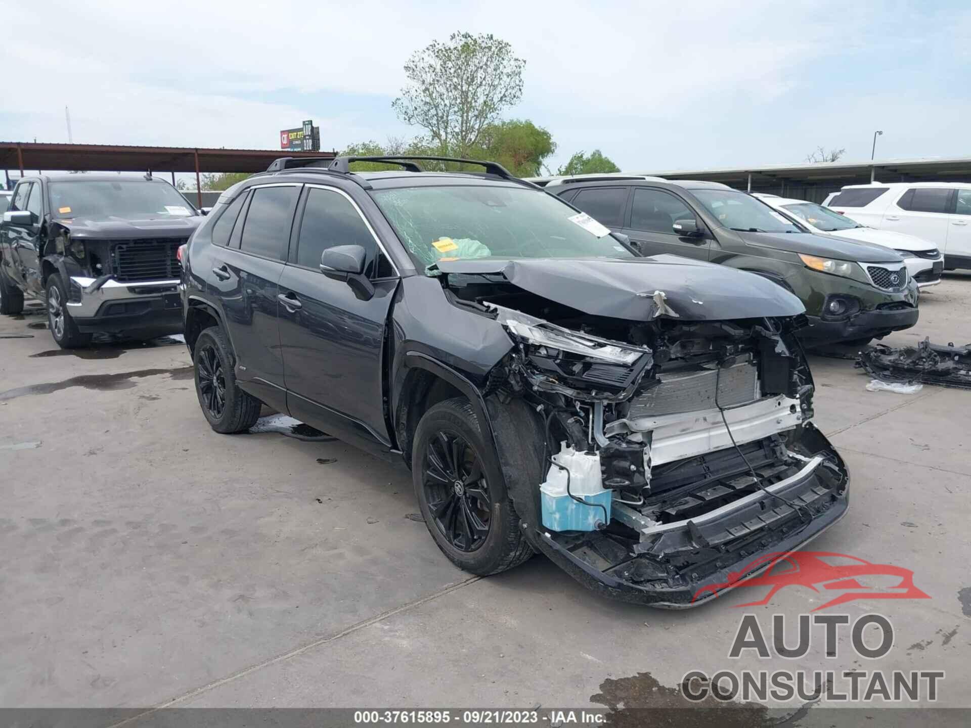 TOYOTA RAV4 2022 - JTM16RFV8NJ016748