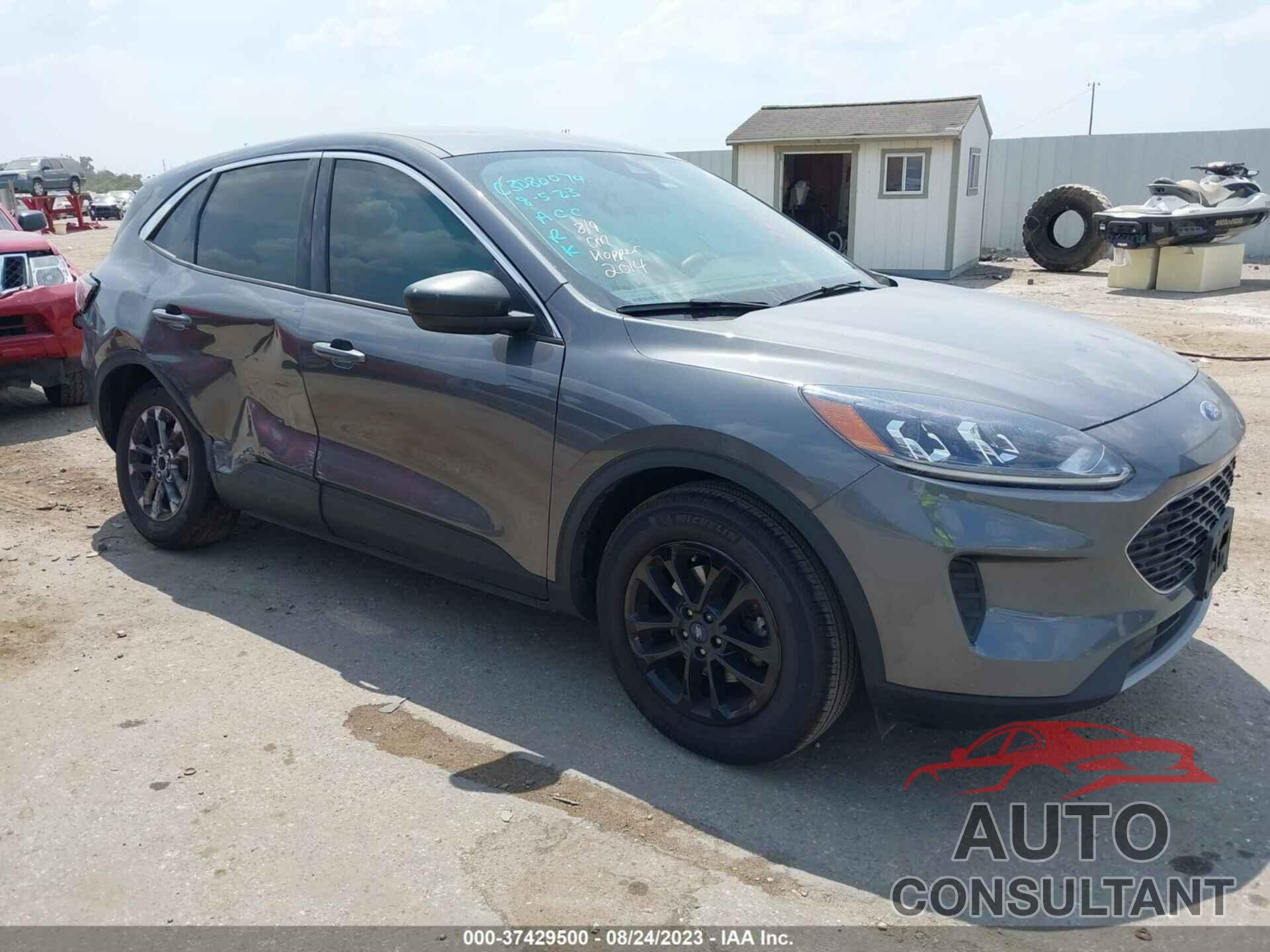 FORD ESCAPE 2022 - 1FMCU0G61NUB85084