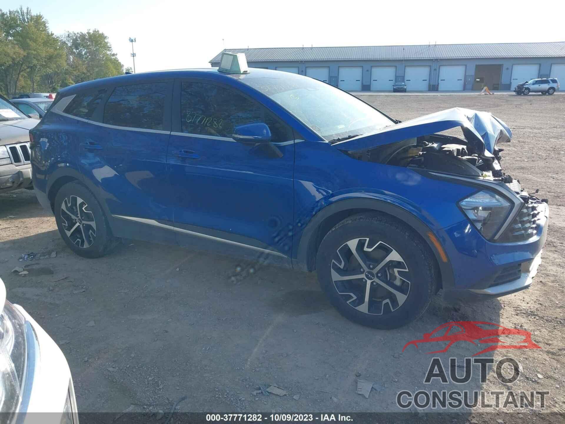 KIA SPORTAGE 2023 - 5XYK33AF9PG054776