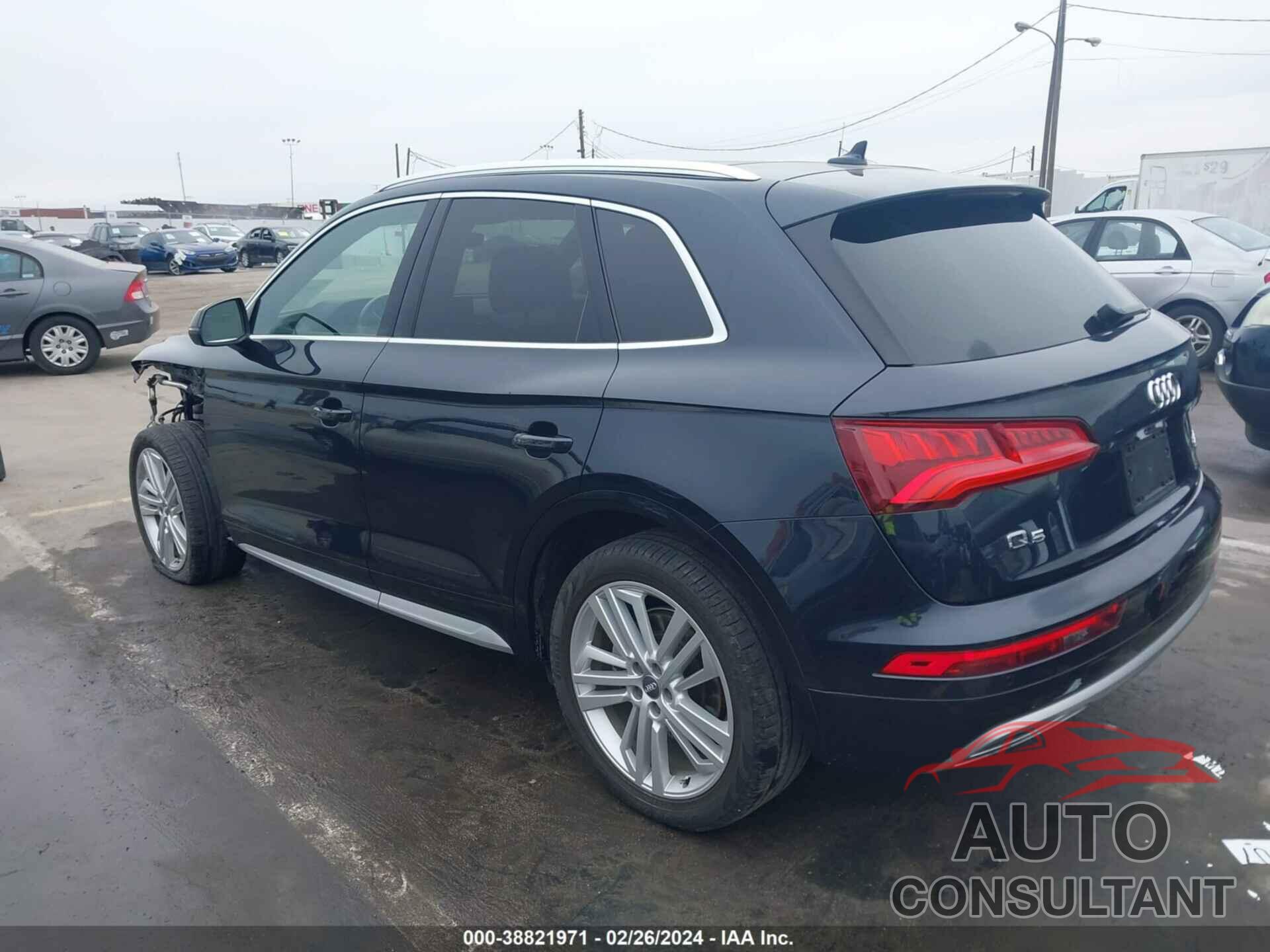 AUDI Q5 2018 - WA1BNAFY6J2144245