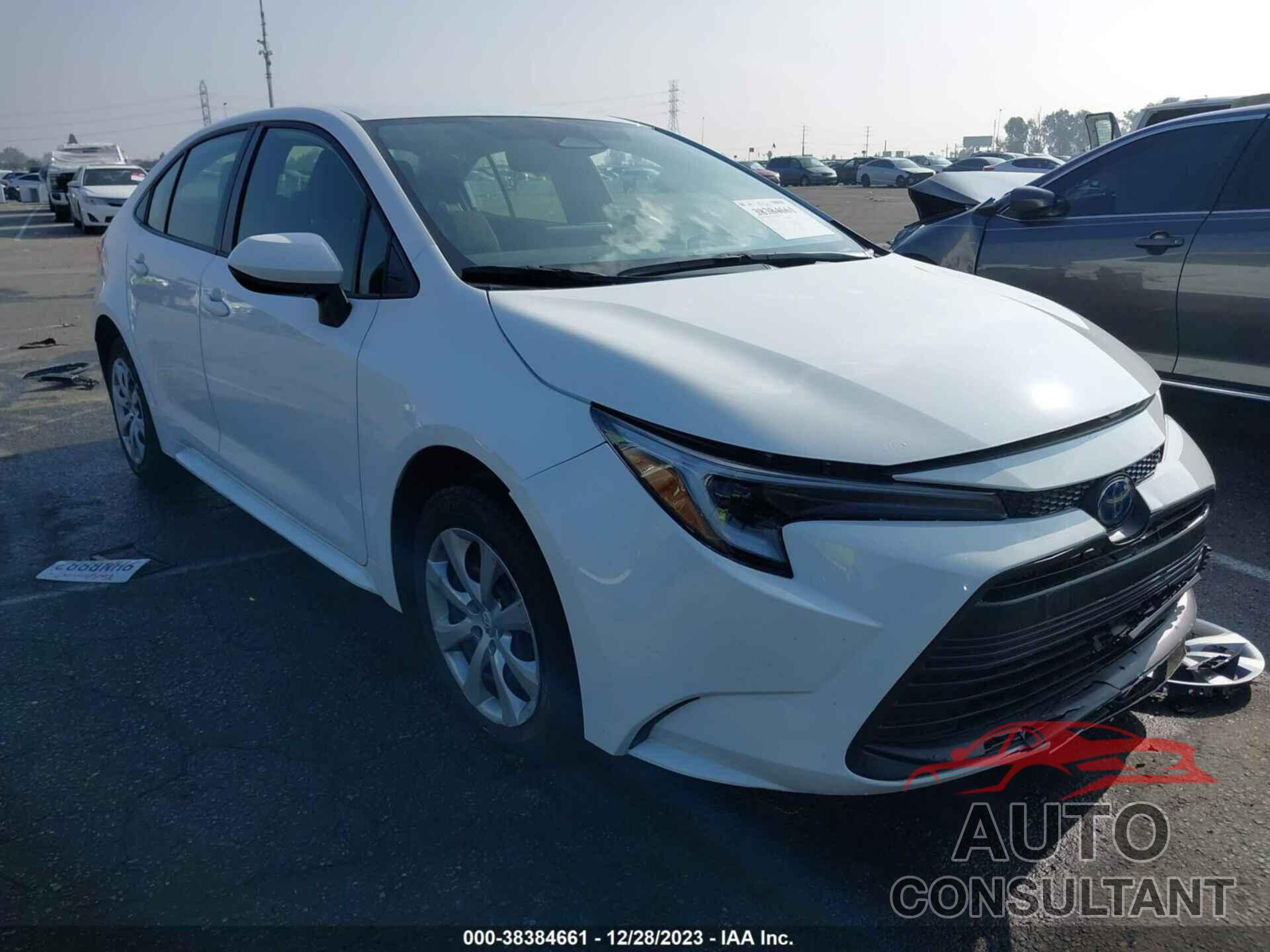 TOYOTA COROLLA 2023 - JTDBCMFE3PJ013579